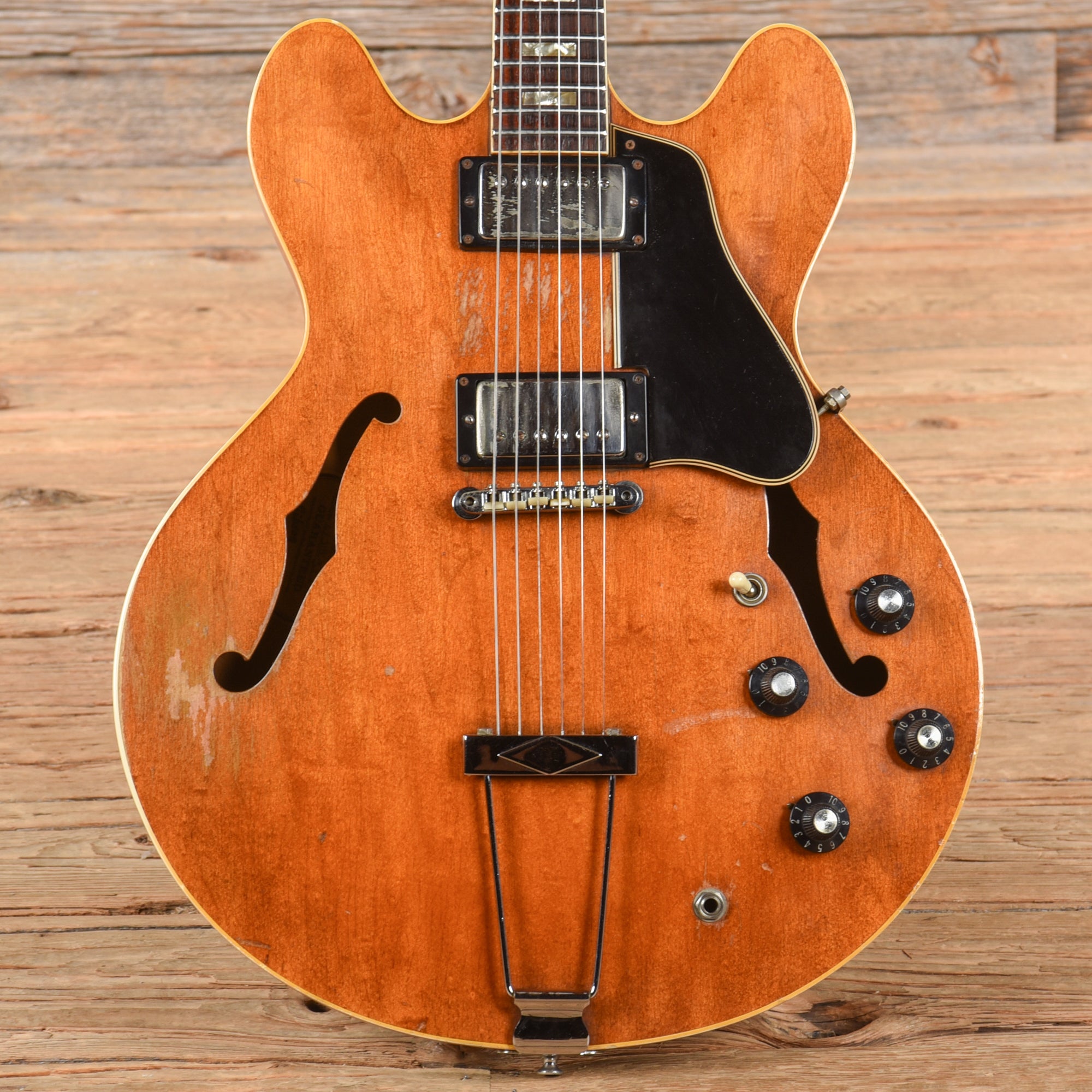Gibson ES-335TDW Walnut 1973 Electric Guitars / Semi-Hollow