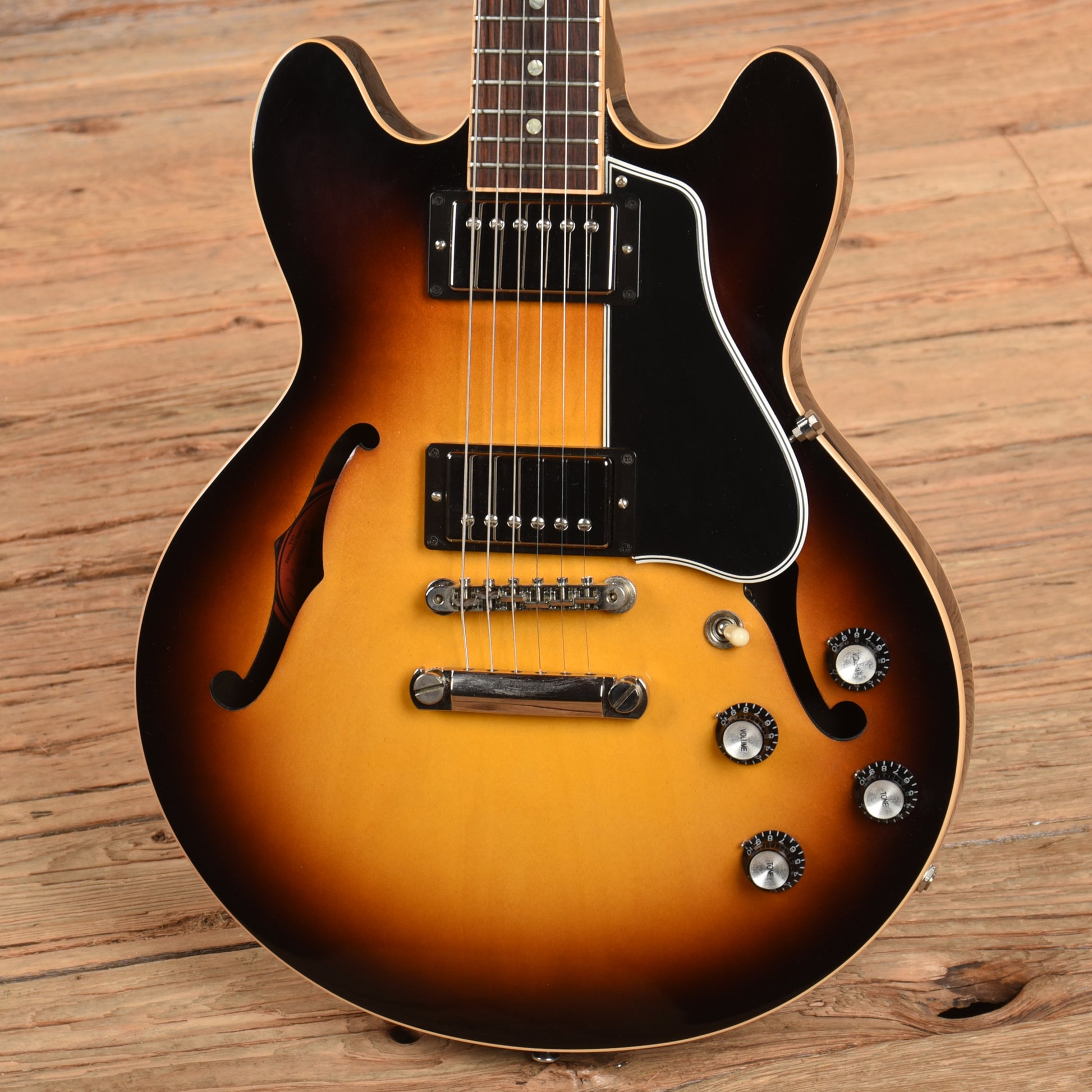 Gibson ES-339 Dot Sunburst 2013 Electric Guitars / Semi-Hollow