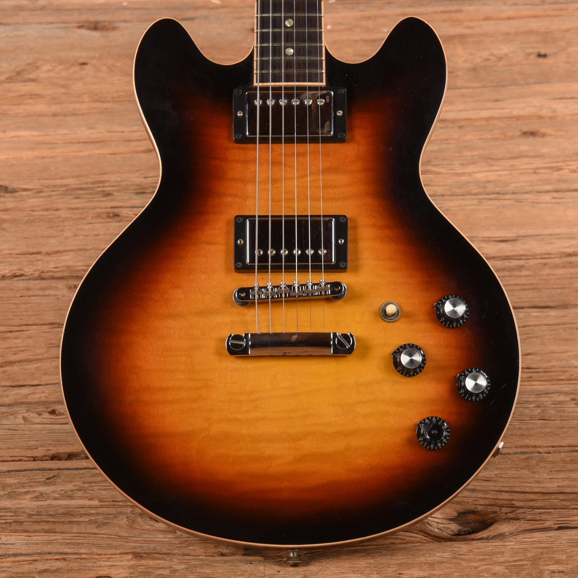 Gibson ES-339 Traditional Pro Sunburst 2013 Electric Guitars / Semi-Hollow
