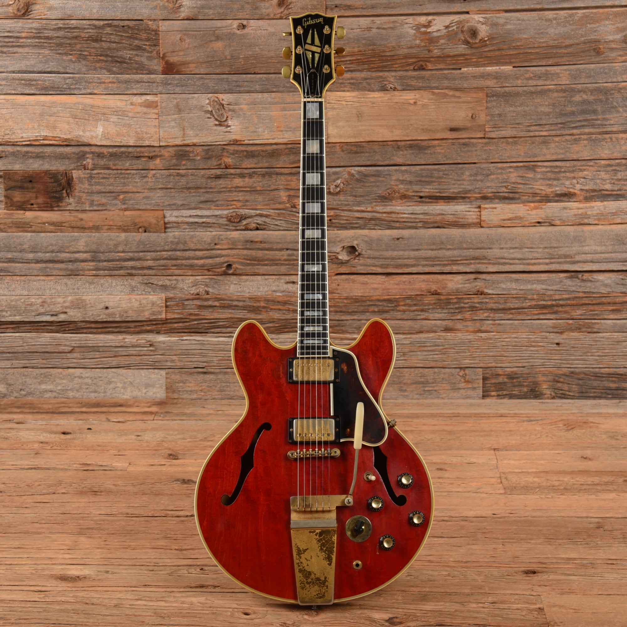 Gibson ES-355 Cherry 1967 Electric Guitars / Semi-Hollow