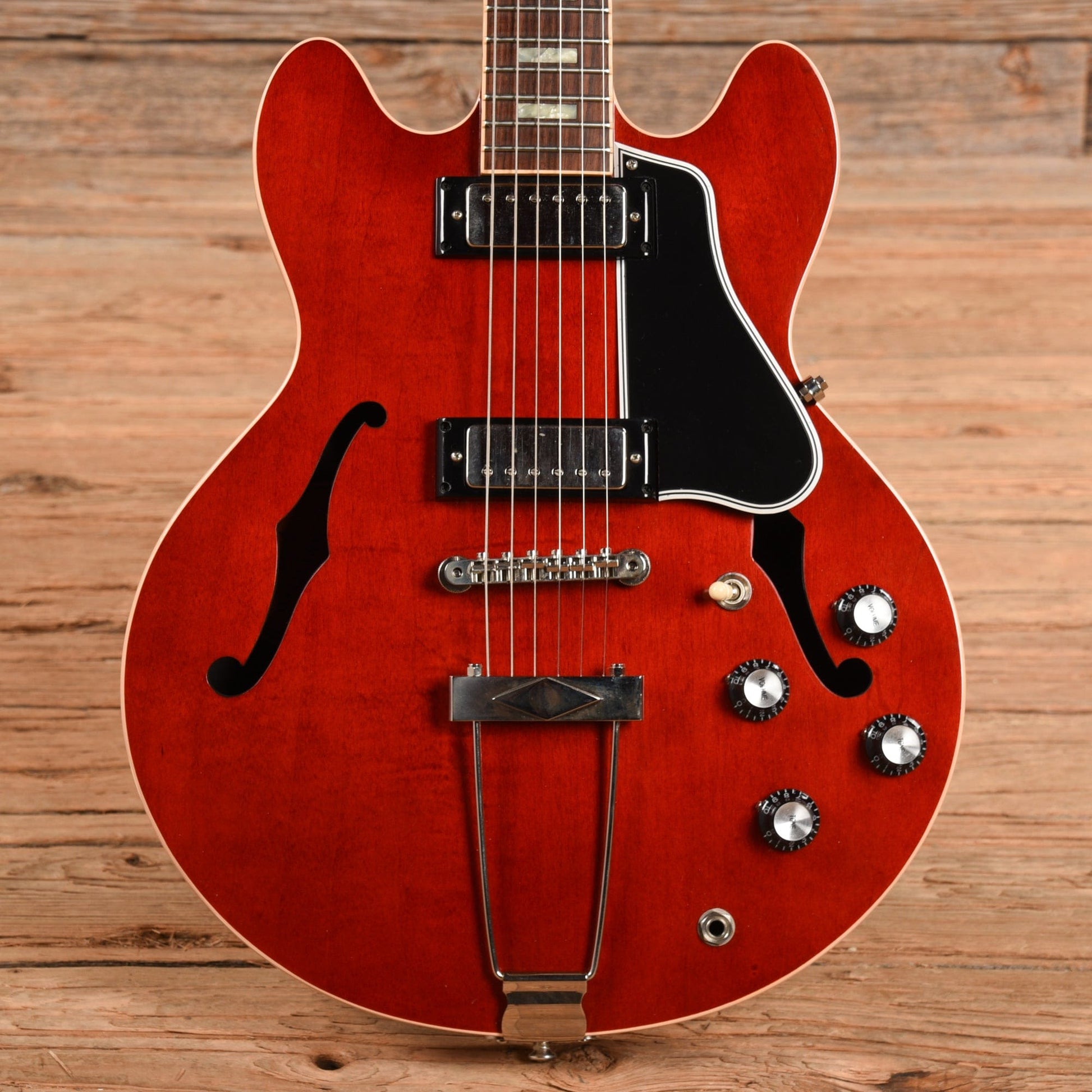 Gibson ES-390 Cherry 2014 Electric Guitars / Semi-Hollow