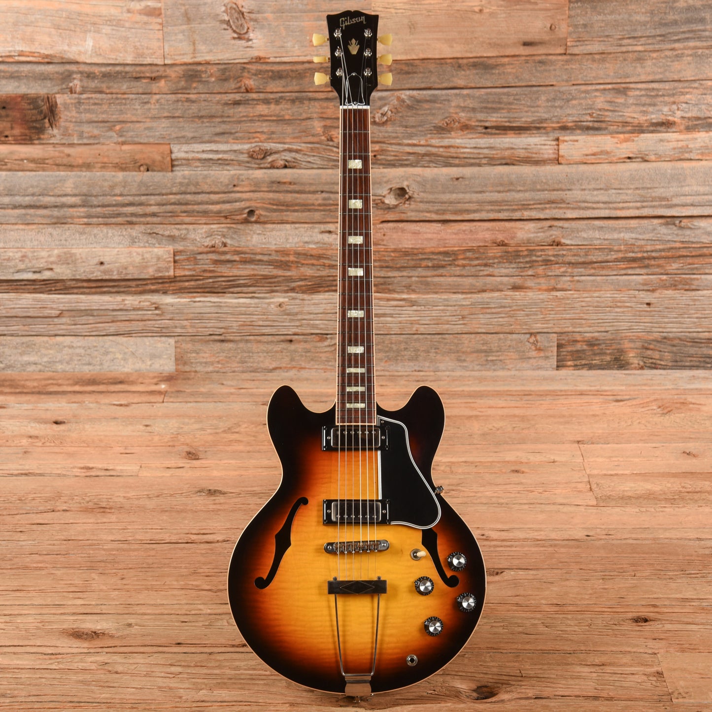 Gibson ES-390 Sunburst 2012 Electric Guitars / Semi-Hollow