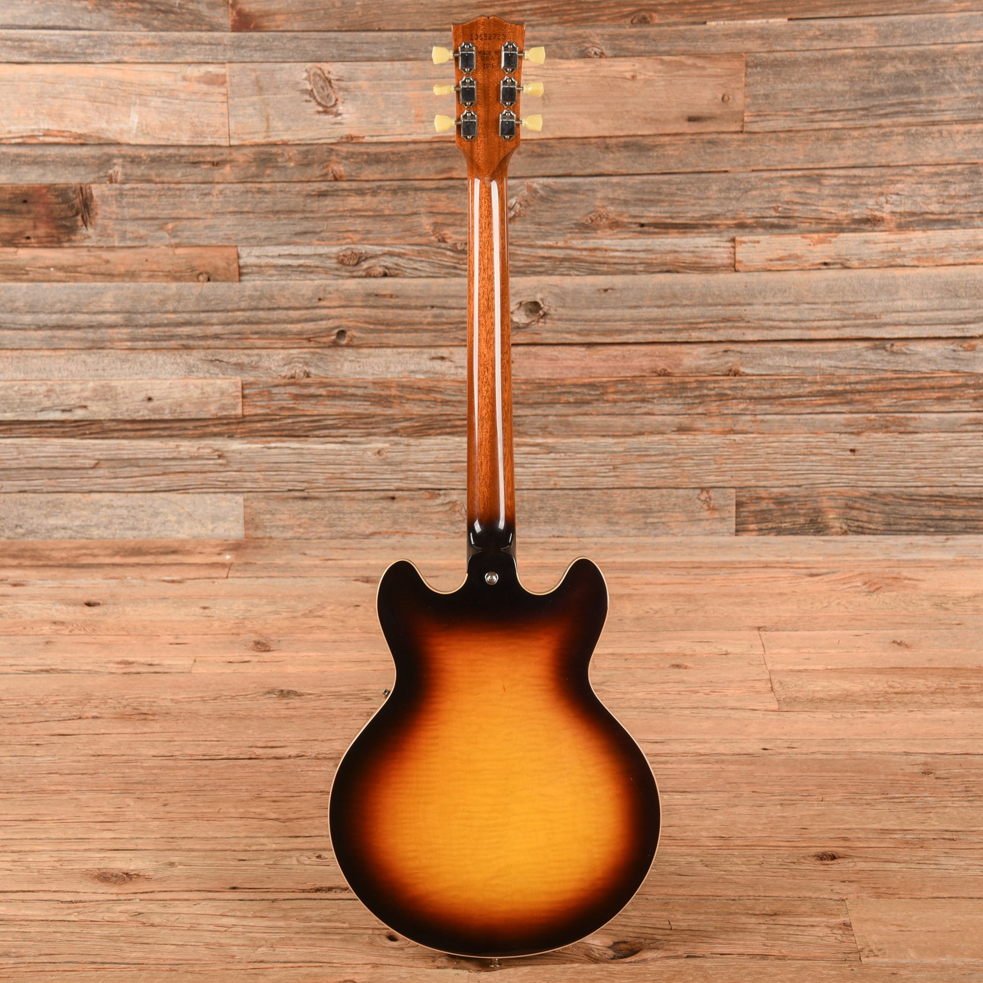 Gibson ES-390 Sunburst 2012 Electric Guitars / Semi-Hollow
