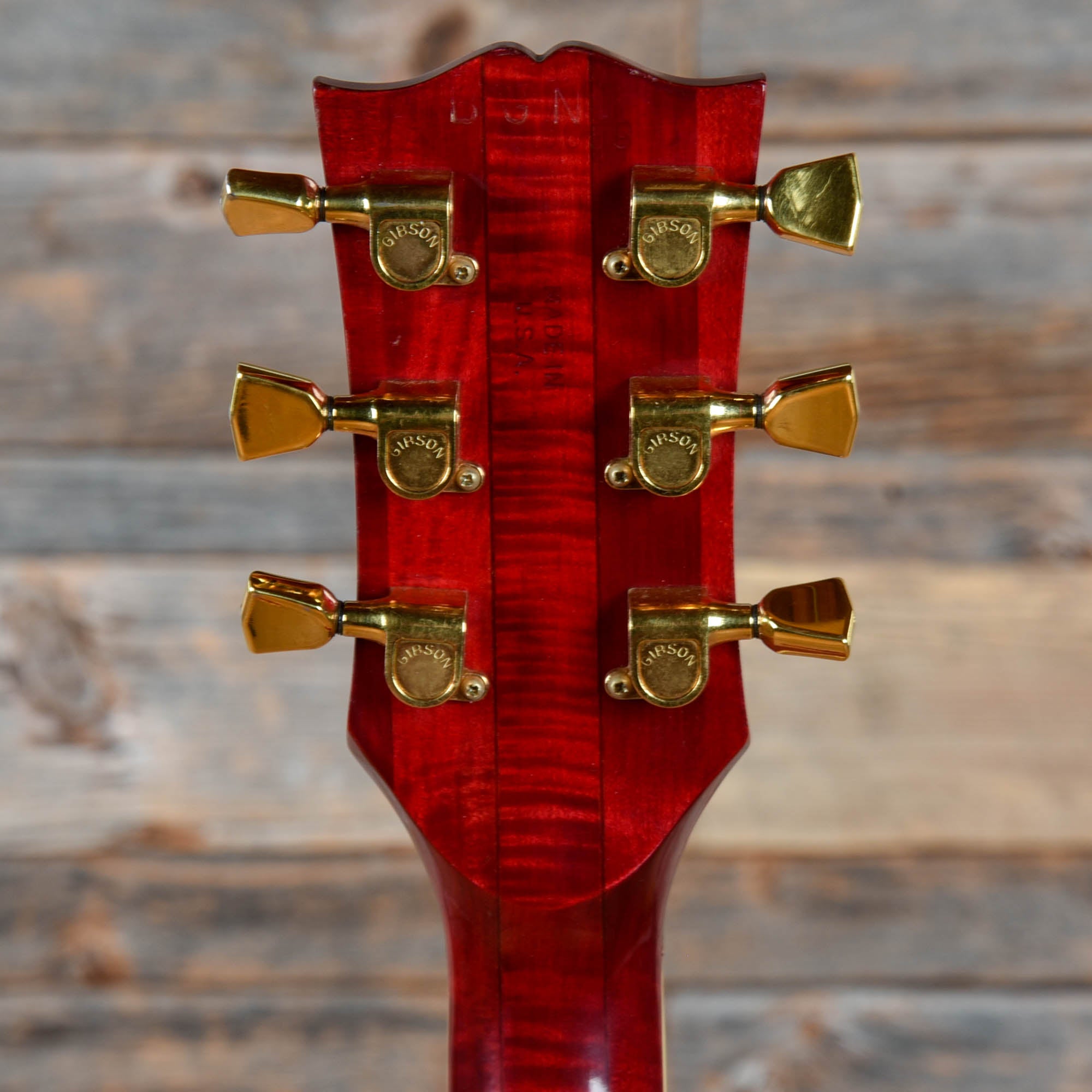 Gibson ES-Artist Cherry Sunburst 1980 Electric Guitars / Semi-Hollow