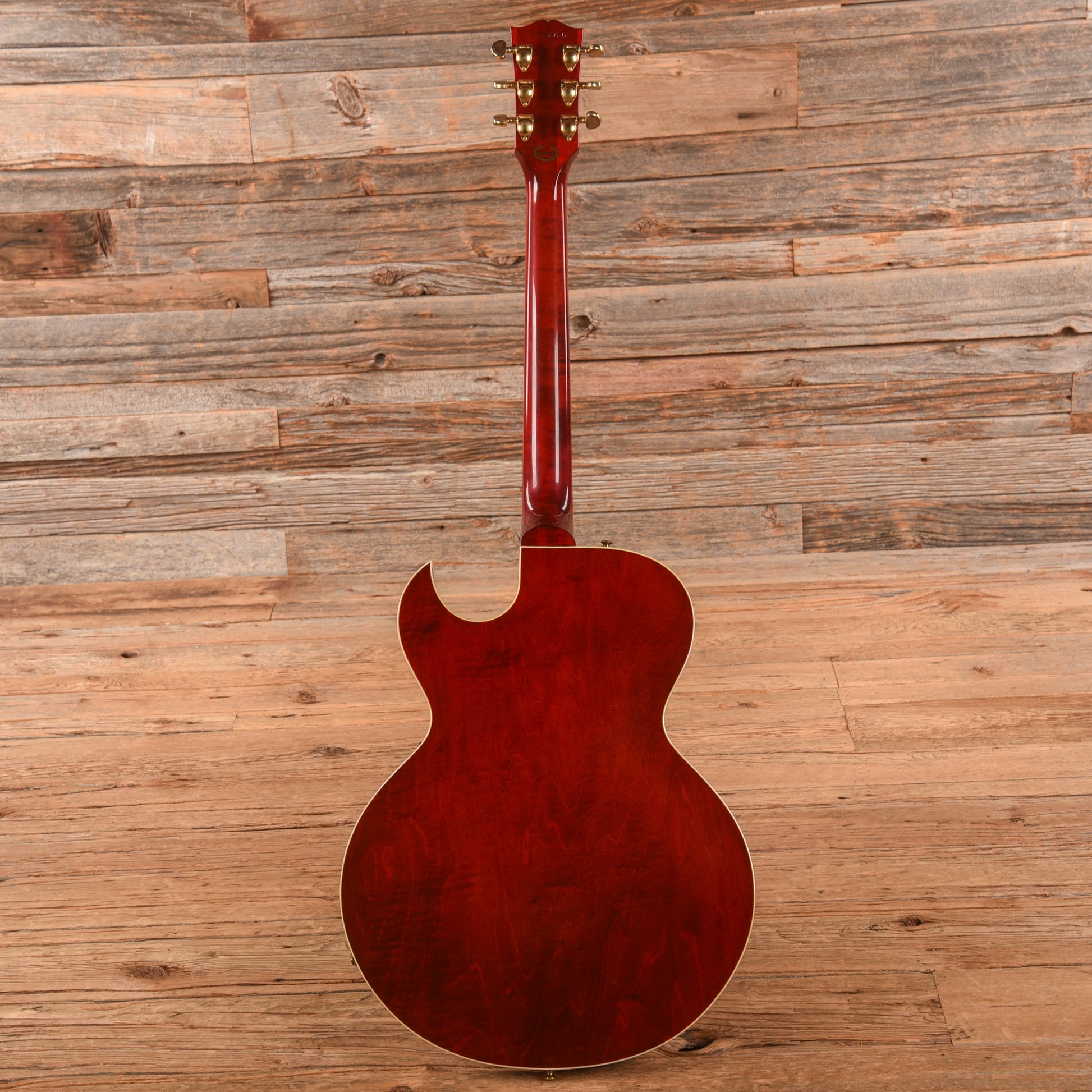 Gibson Memphis ES-135 Wine Red 2005 Electric Guitars / Semi-Hollow