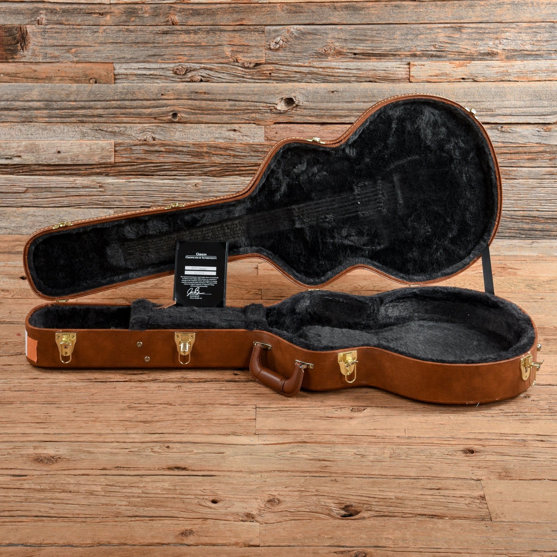 Gibson Memphis ES-335 Block Figured Walnut 2018 Electric Guitars / Semi-Hollow