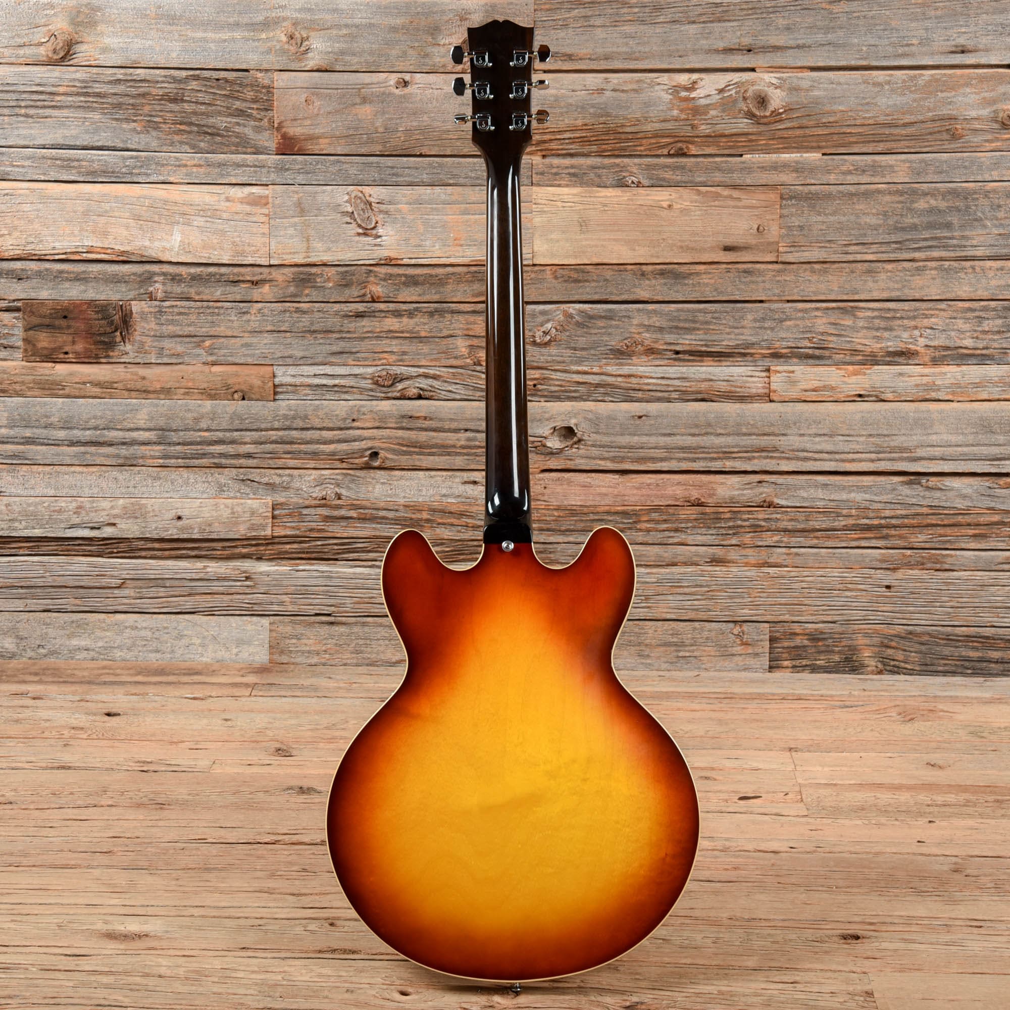 Gibson Memphis Larry Carlton ES-335 Sunburst 2015 Electric Guitars / Semi-Hollow