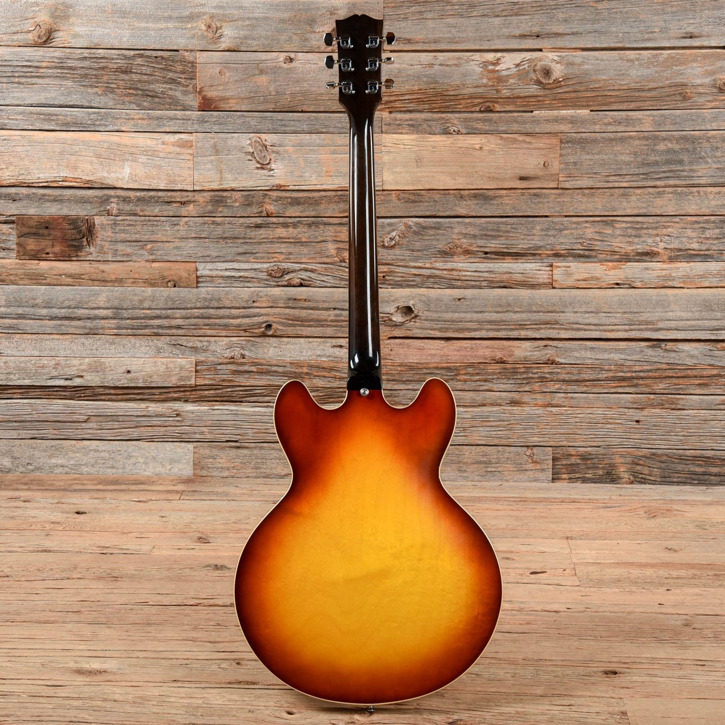 Gibson Memphis Larry Carlton ES-335 Sunburst 2015 Electric Guitars / Semi-Hollow