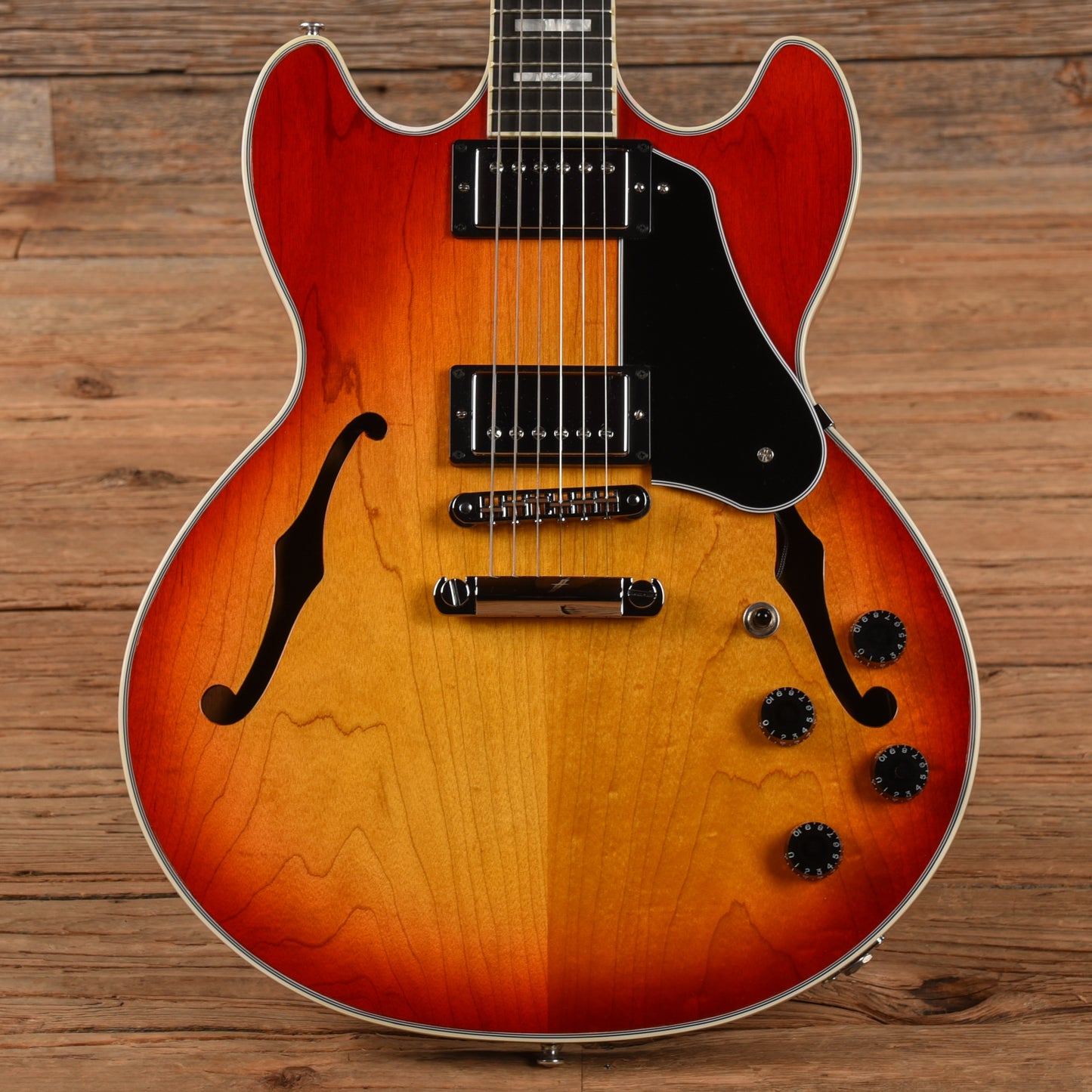 Gibson Midtown Custom Sunburst 2012 Electric Guitars / Semi-Hollow
