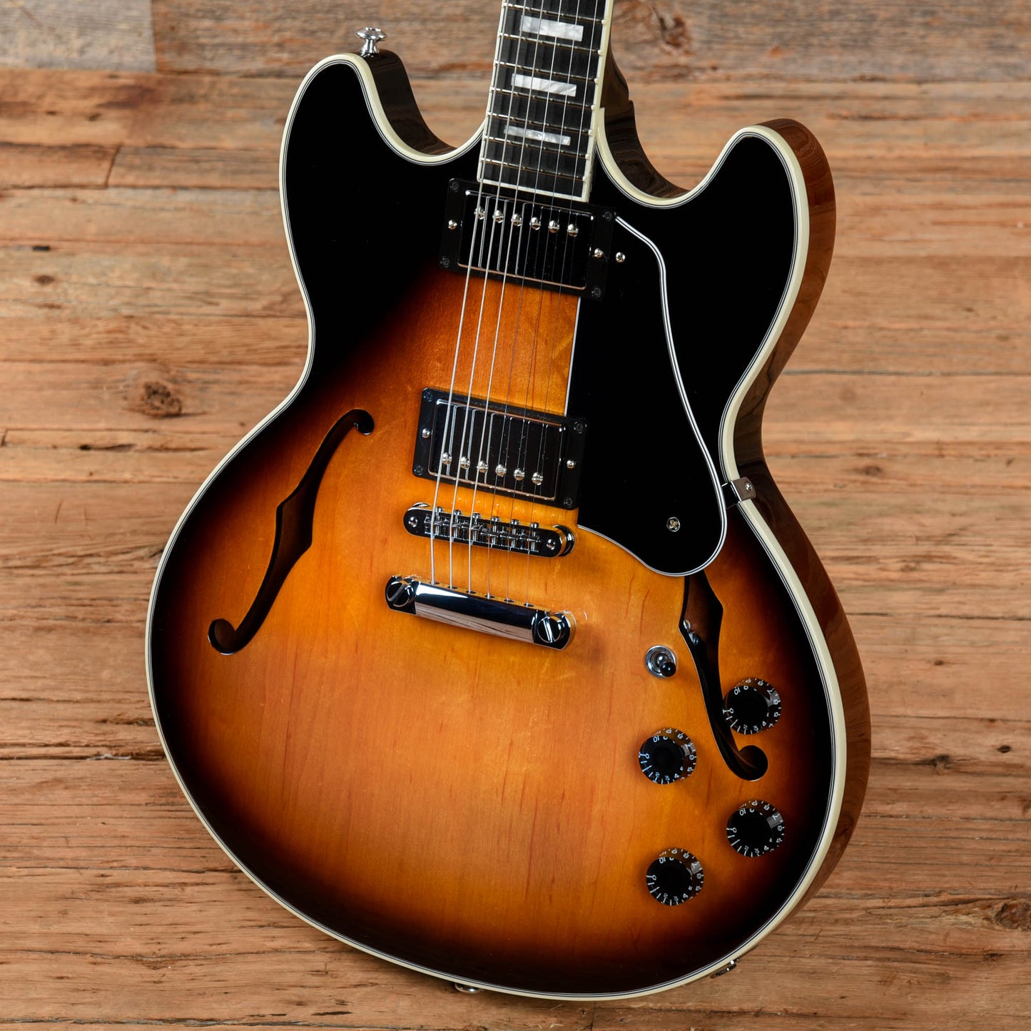 Gibson Midtown Custom Sunburst 2014 Electric Guitars / Semi-Hollow