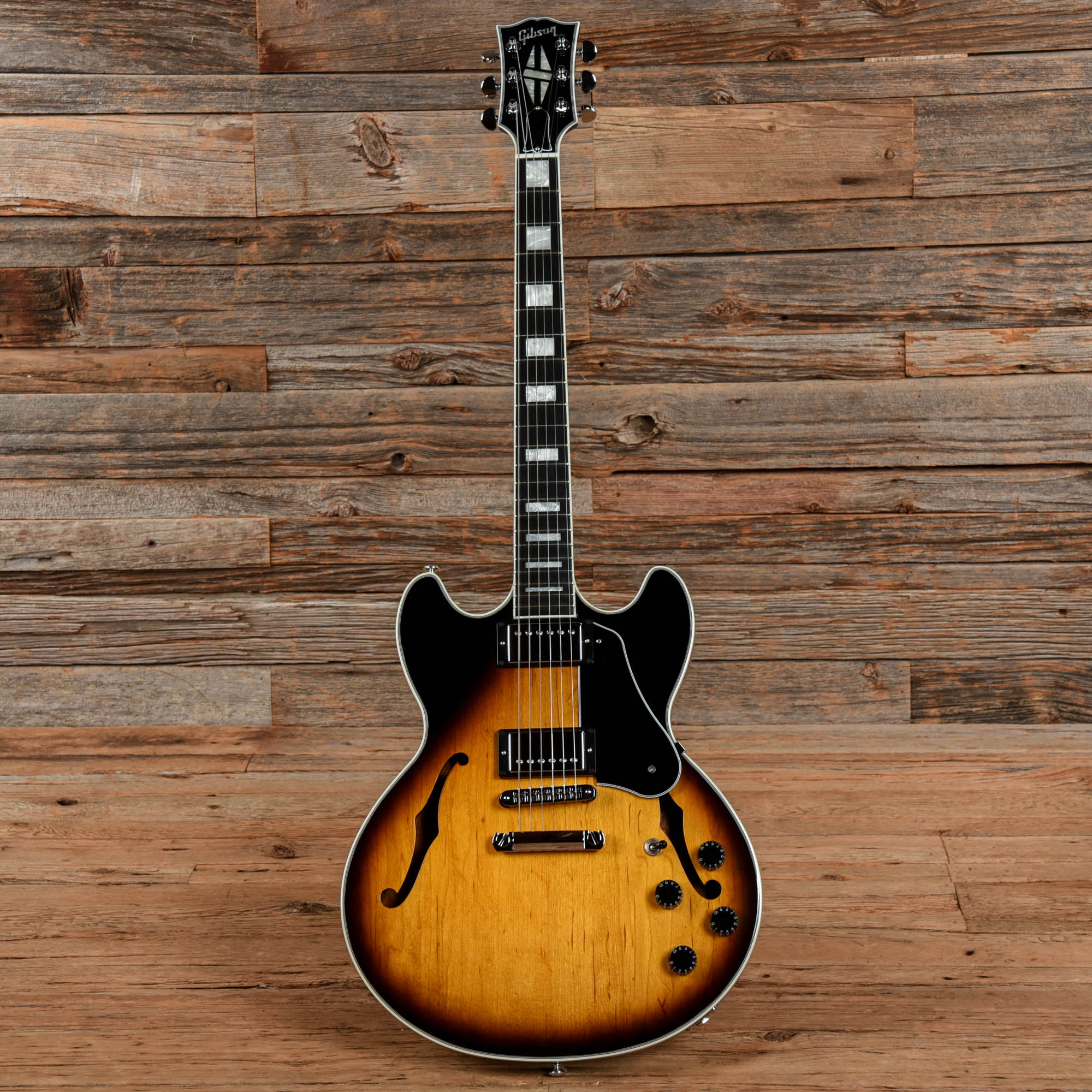 Gibson Midtown Custom Sunburst 2014 – Chicago Music Exchange