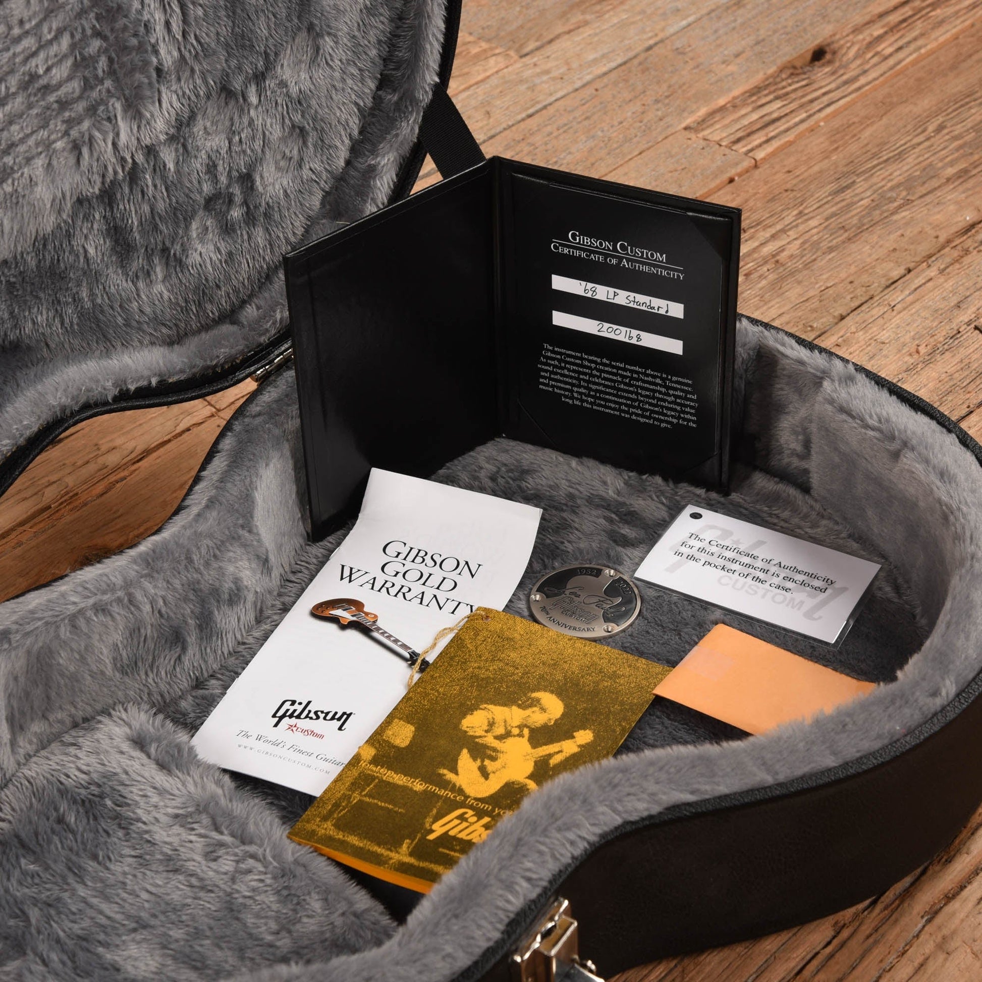 Gibson Custom 1968 Les Paul Standard Goldtop Reissue '60s Gold Gloss 2022 Electric Guitars / Solid Body