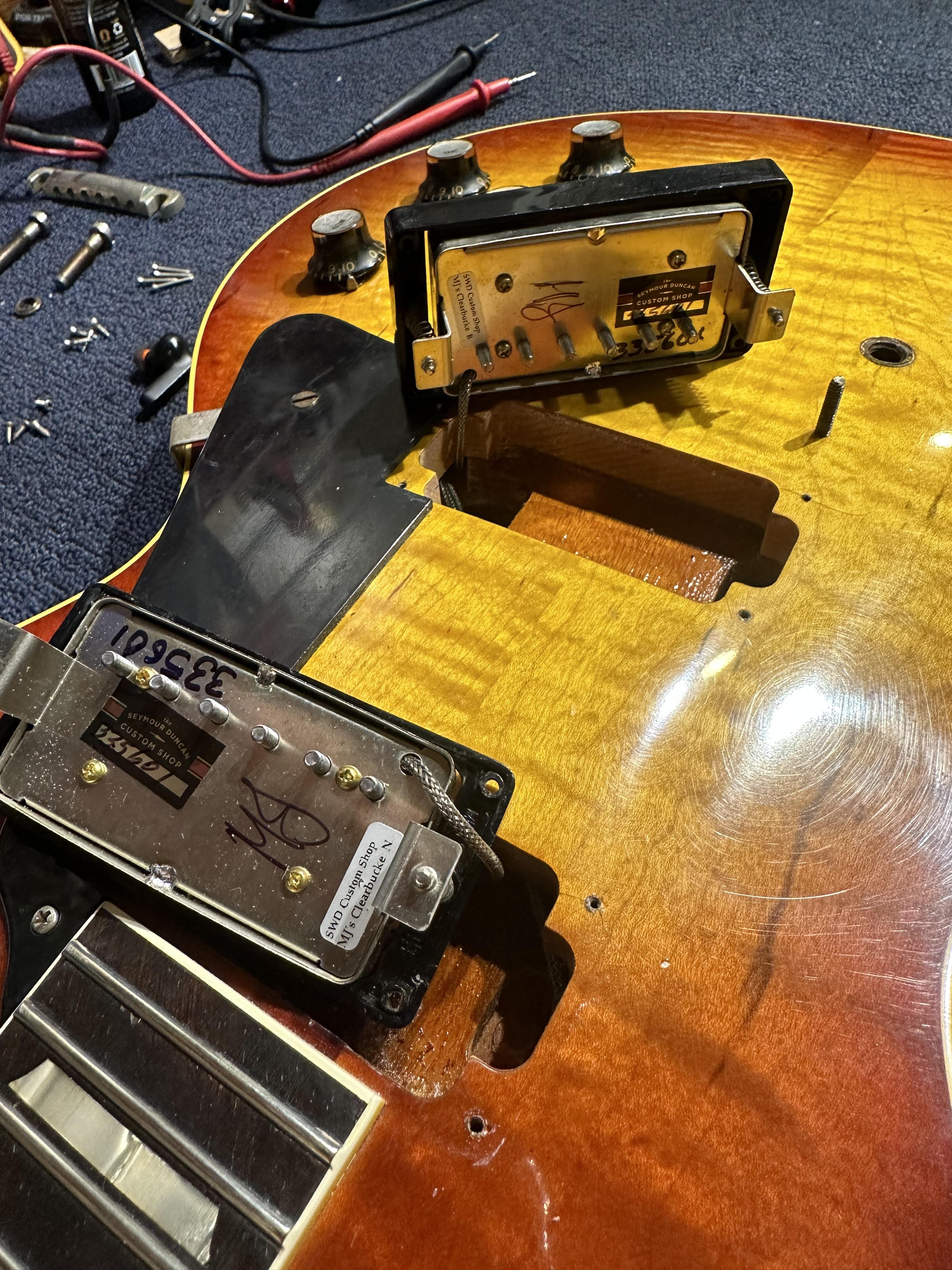 Gibson Custom '55 Les Paul Historic Hot Mod w/Historic Makeovers Deluxe Package Sunburst 2010 Electric Guitars / Solid Body