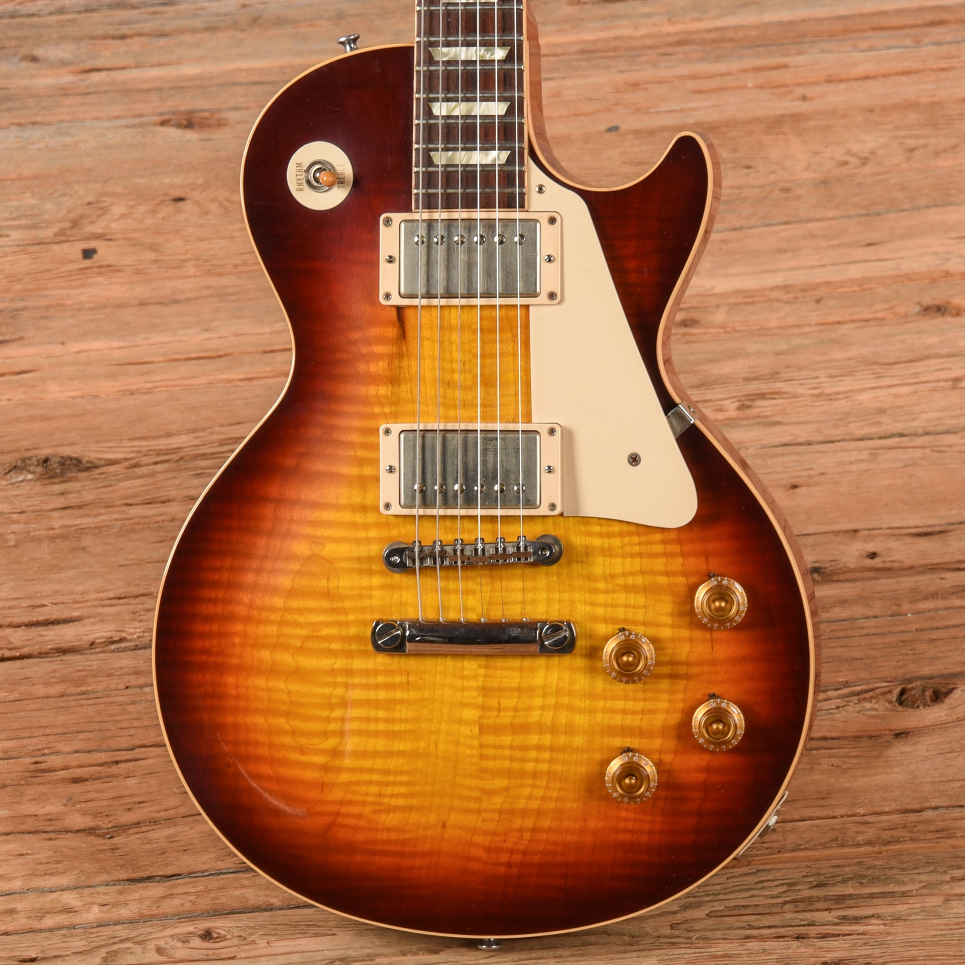 Gibson Custom '58 Les Paul Standard Chambered Reissue Sunburst 2005 Electric Guitars / Solid Body