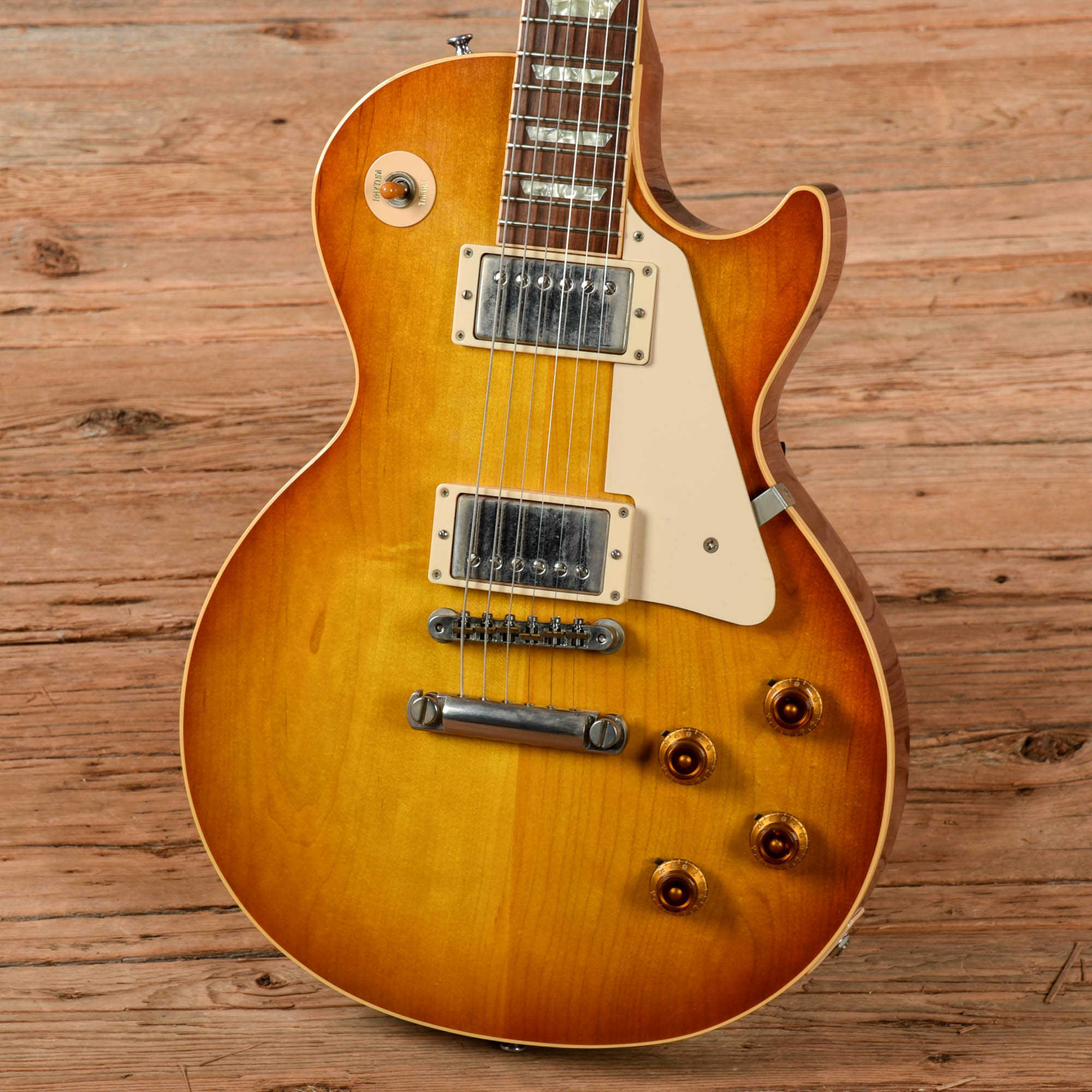 Gibson Custom Historic 58 Les Paul Standard Reissue Sunburst 1996 Electric Guitars / Solid Body