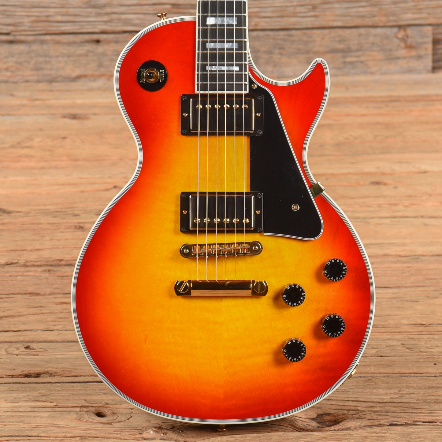Gibson Custom Les Paul Custom Cherry Sunburst 2016 Electric Guitars / Solid Body