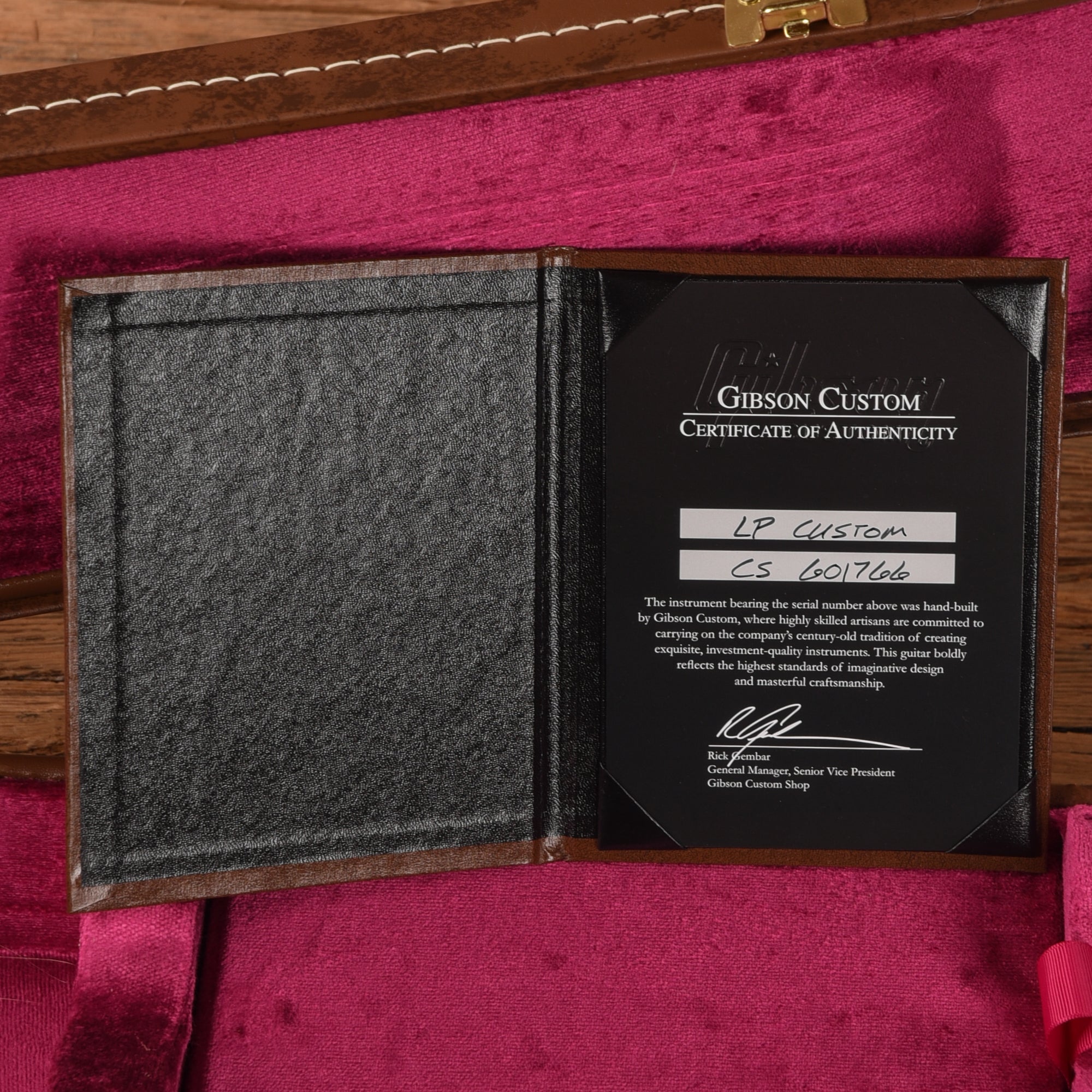 Gibson Custom Les Paul Custom Ebony Electric Guitars / Solid Body