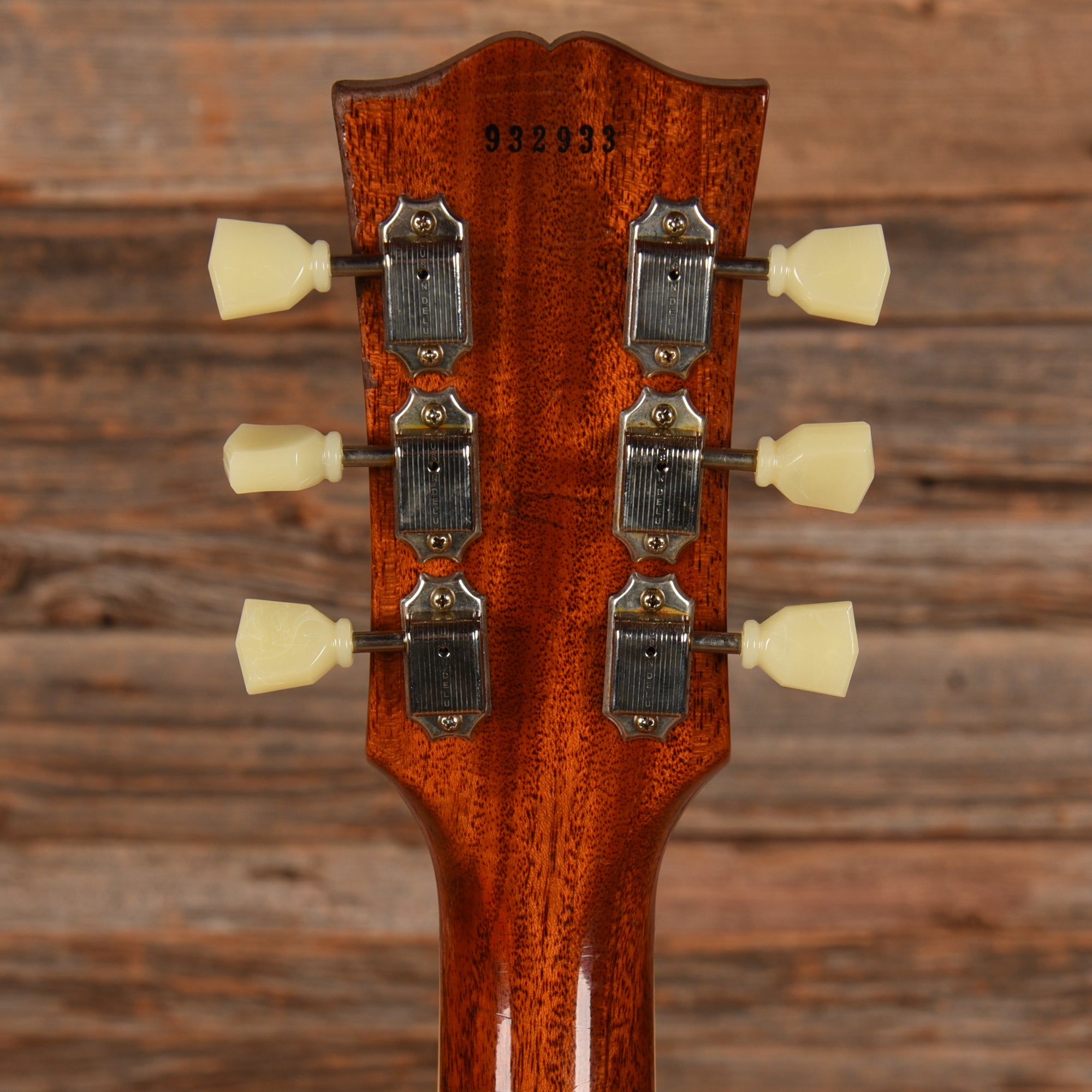 Gibson Custom Murphy Lab '59 Les Paul Standard Light Aged Sunburst Electric Guitars / Solid Body