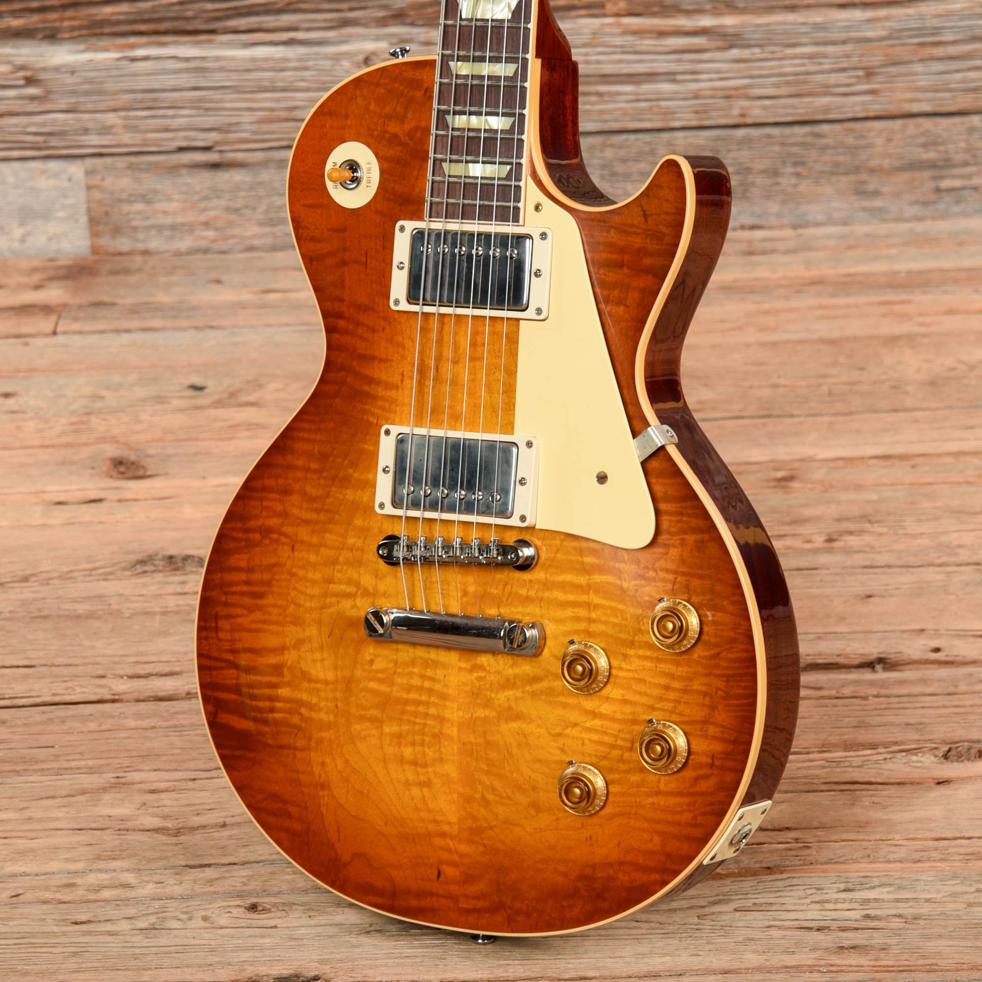 Gibson Custom Shop '59 Les Paul Standard "CME Spec" w/'59 Carmelita Neck Cover Burst VOS 2025 Electric Guitars / Solid Body