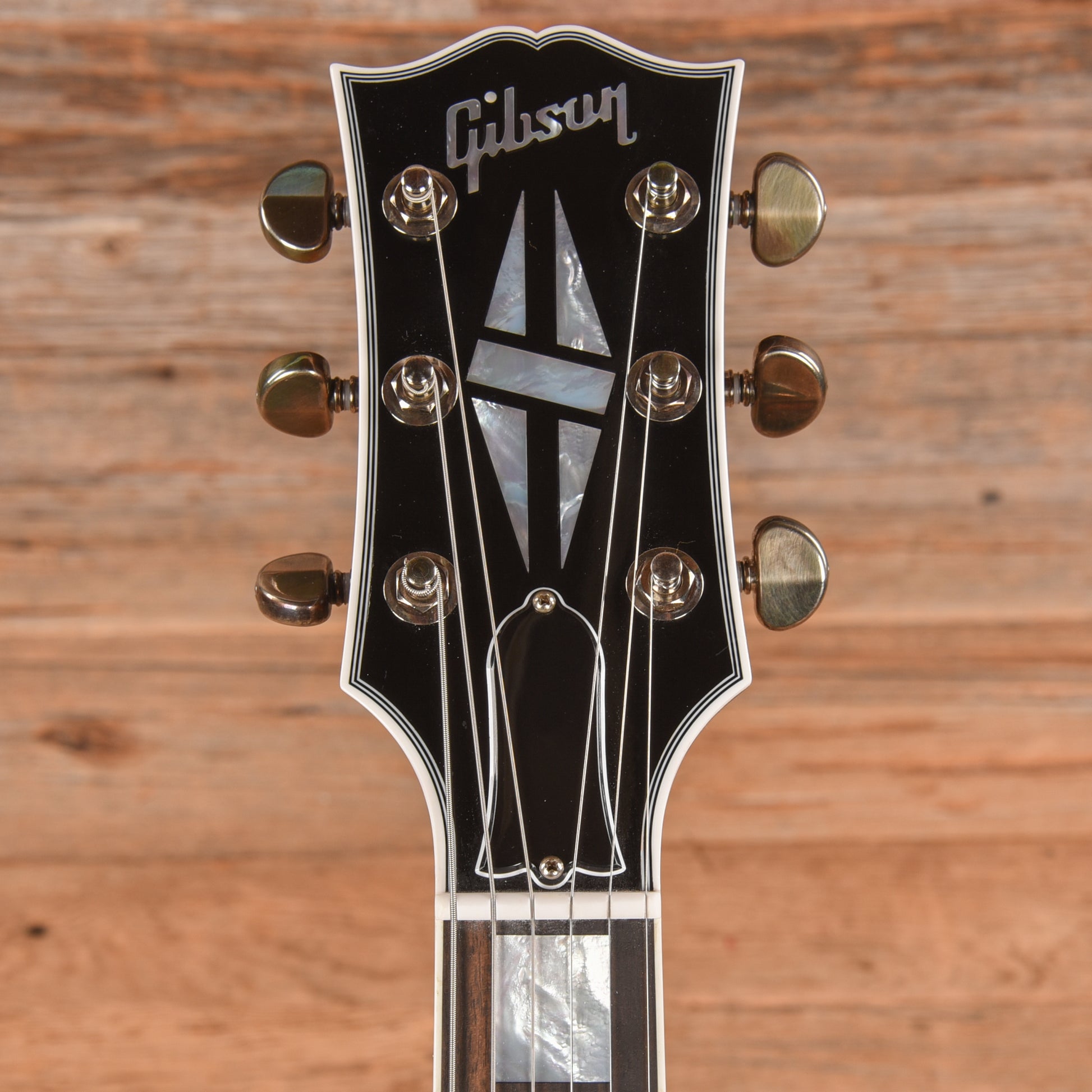 Gibson Custom Shop Dealer Select SG Custom Walnut VOS 2025 Electric Guitars / Solid Body
