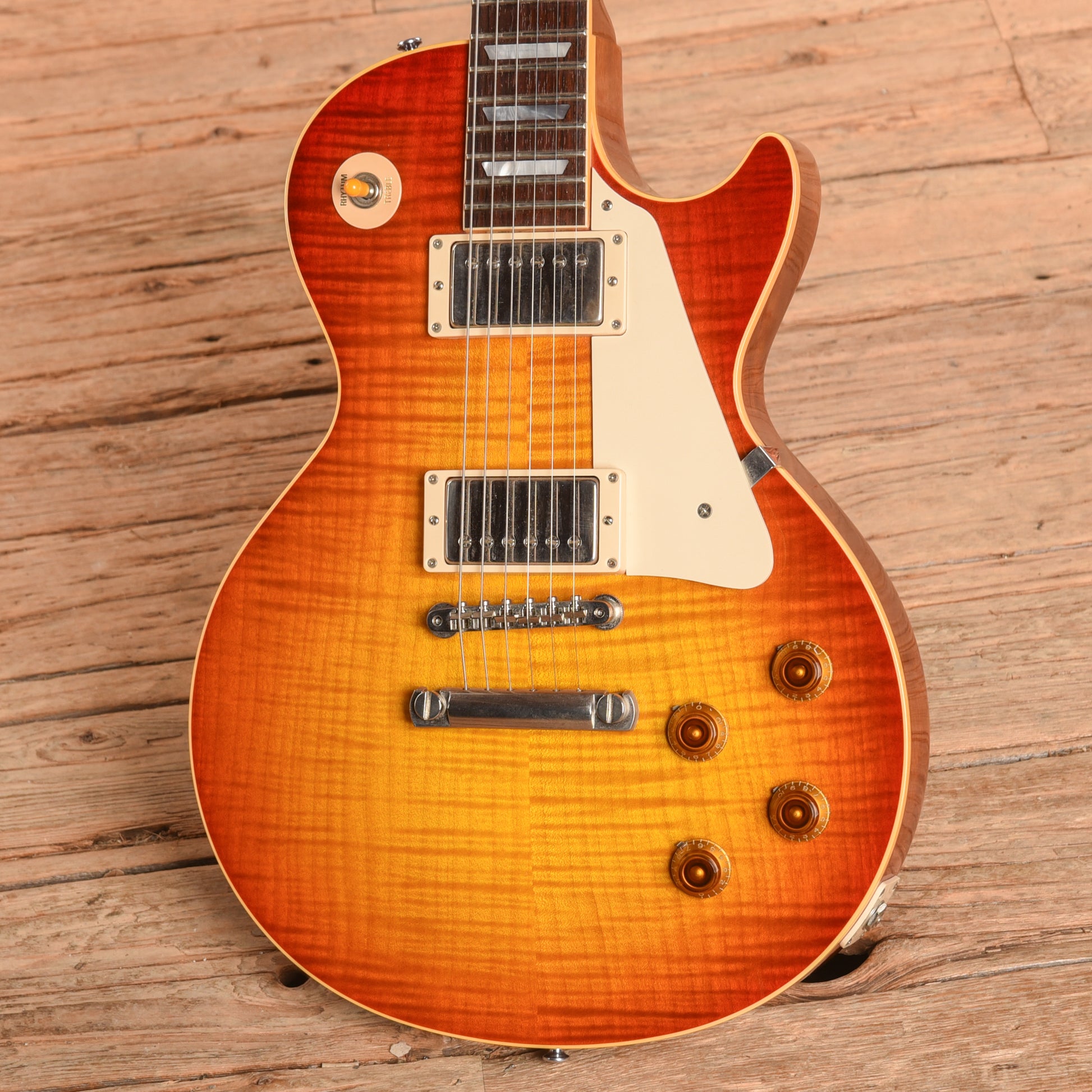 Gibson Custom Shop Historic Collection '58 Les Paul Standard Flame Top Sunburst 2002 Electric Guitars / Solid Body
