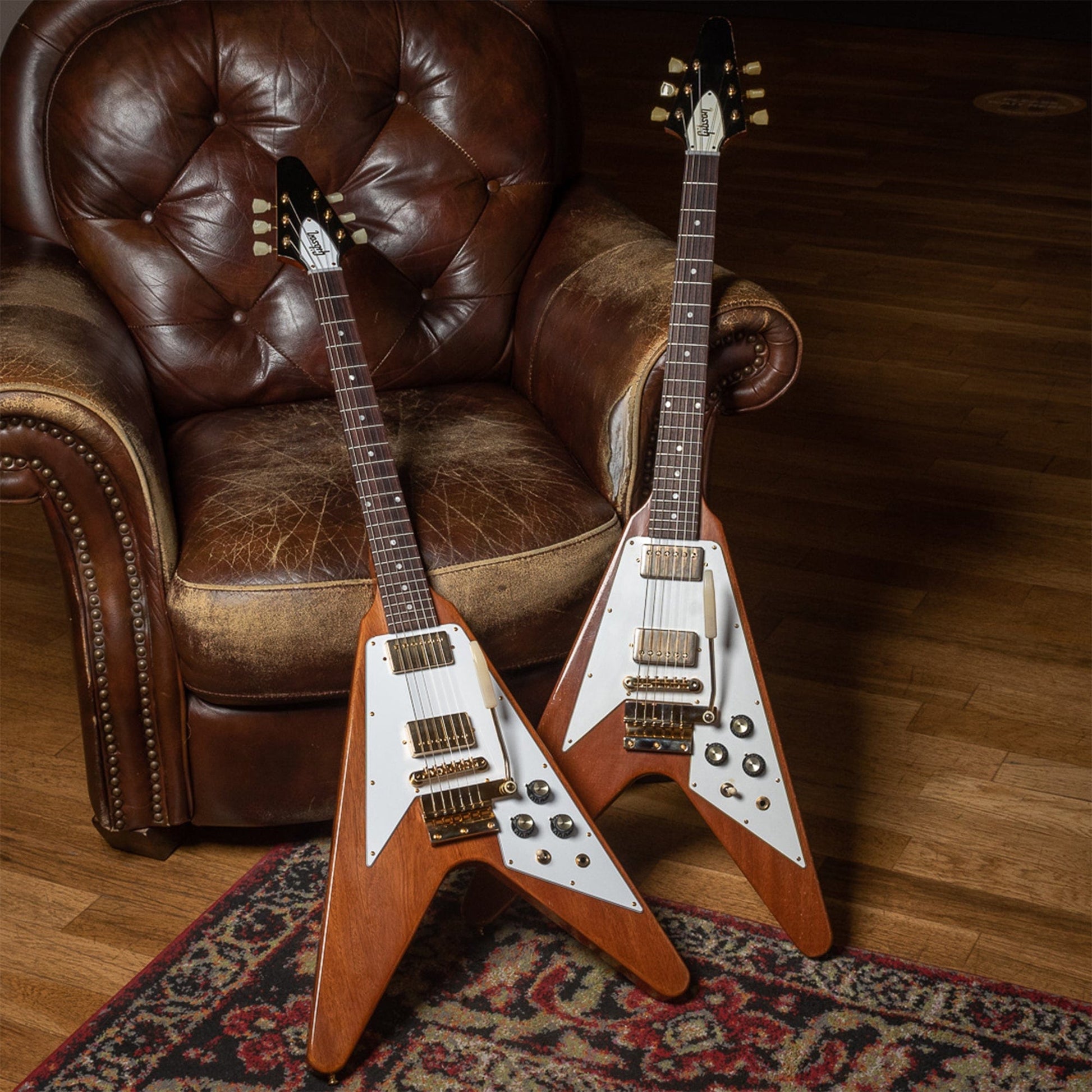 Gibson Custom Shop Murphy Lab 1967 Flying V "CME Spec" Heavy Antique Gold Top Filler Ultra Light Aged w/Maestro Vibrola Electric Guitars / Solid Body
