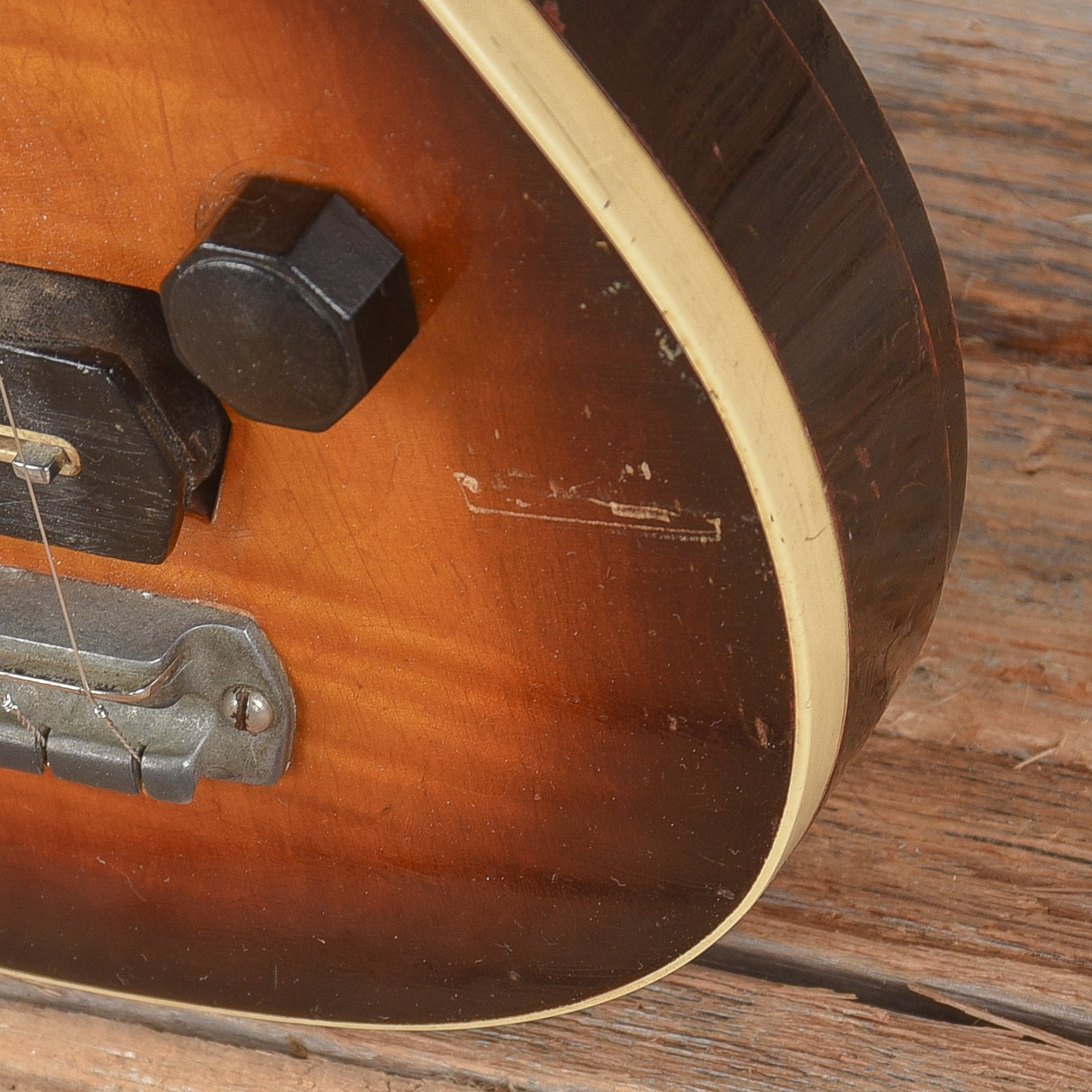 Gibson EH-150 Sunburst 1939 Electric Guitars / Solid Body