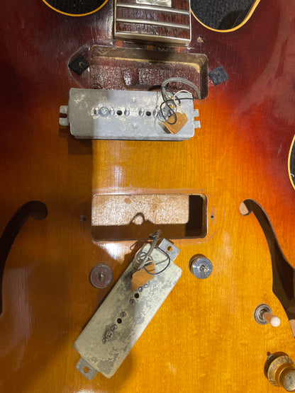 Gibson ES-330TD Sunburst 1968 Electric Guitars / Solid Body