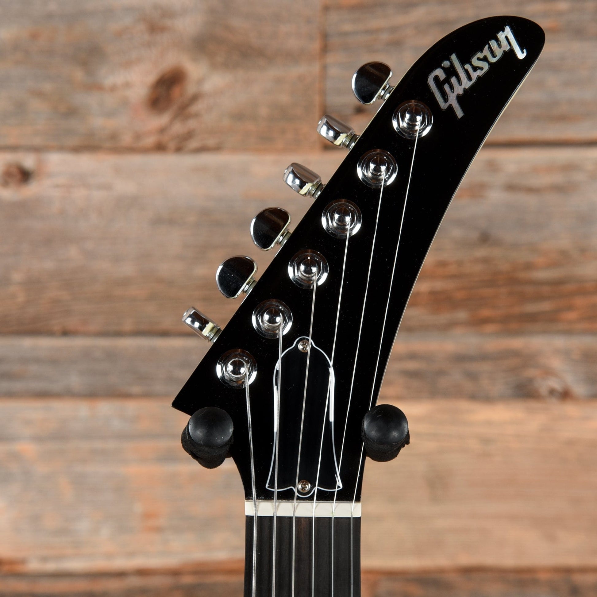 Gibson Explorer '76 Classic White 2004 Electric Guitars / Solid Body