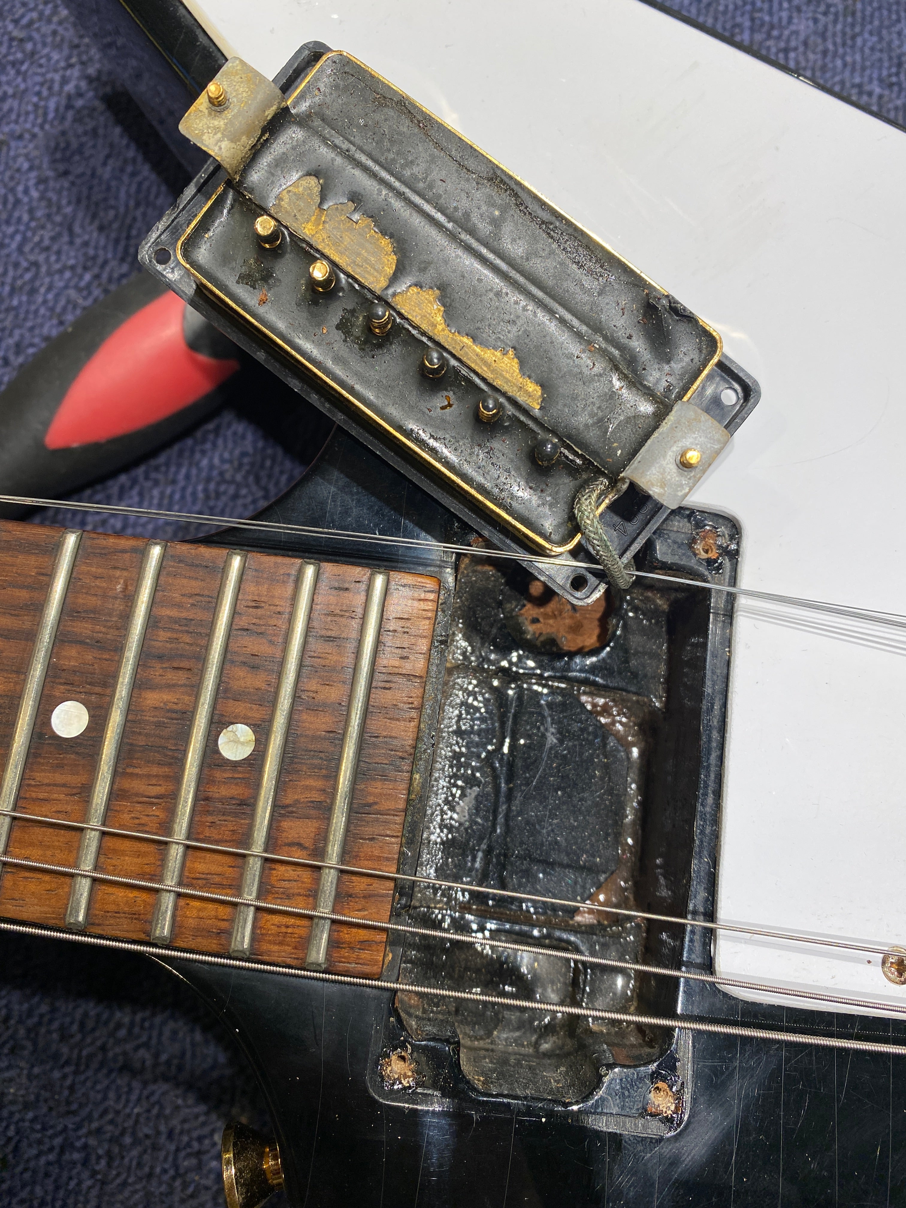 Gibson Explorer Black 1977 Electric Guitars / Solid Body