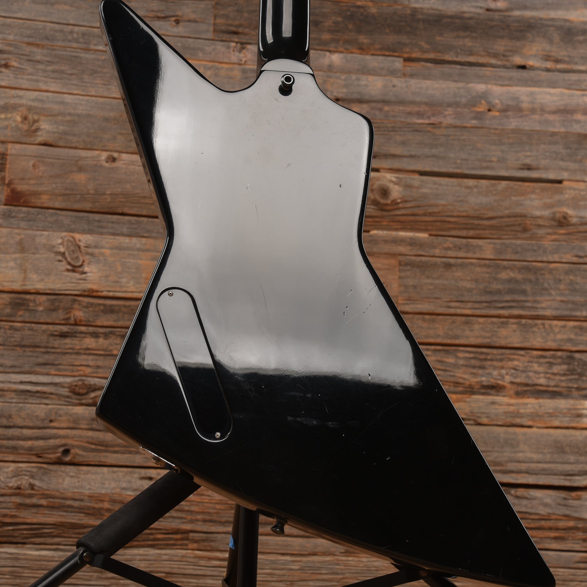 Gibson Explorer Ebony 1993 – Chicago Music Exchange