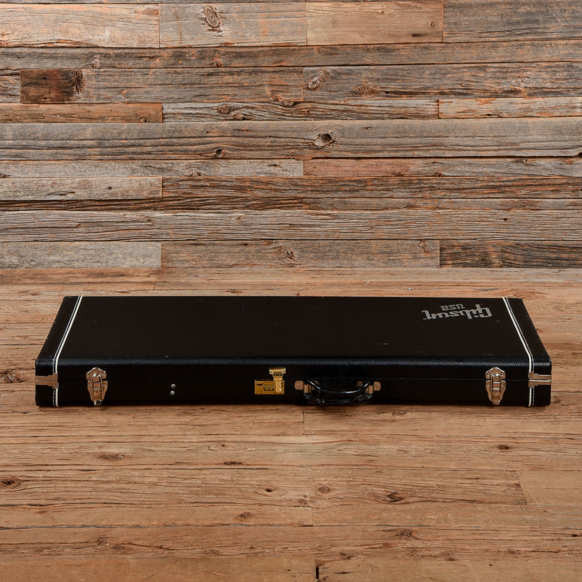 Gibson Explorer Pro Cherry 2007 Electric Guitars / Solid Body