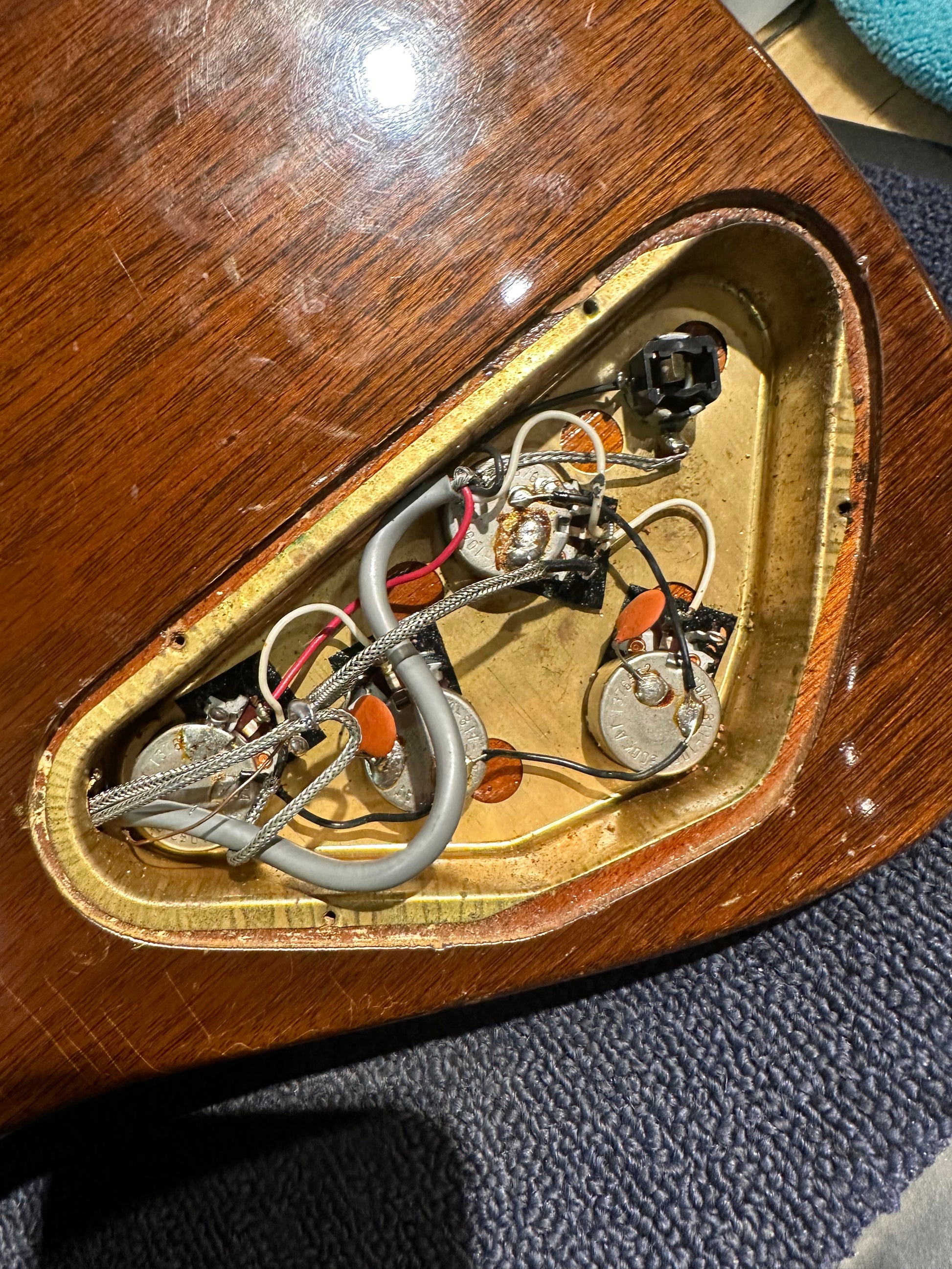 Gibson Firebird 12 String Sunburst 1967 Electric Guitars / Solid Body