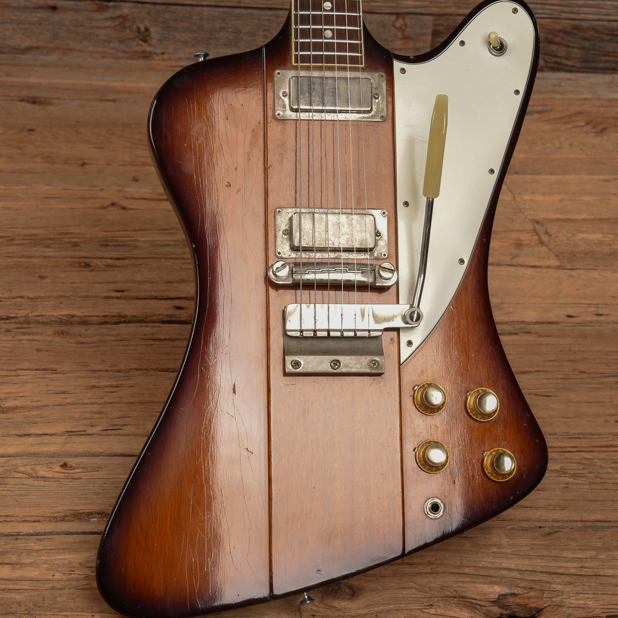 Gibson Firebird III Sunburst 1963 Electric Guitars / Solid Body