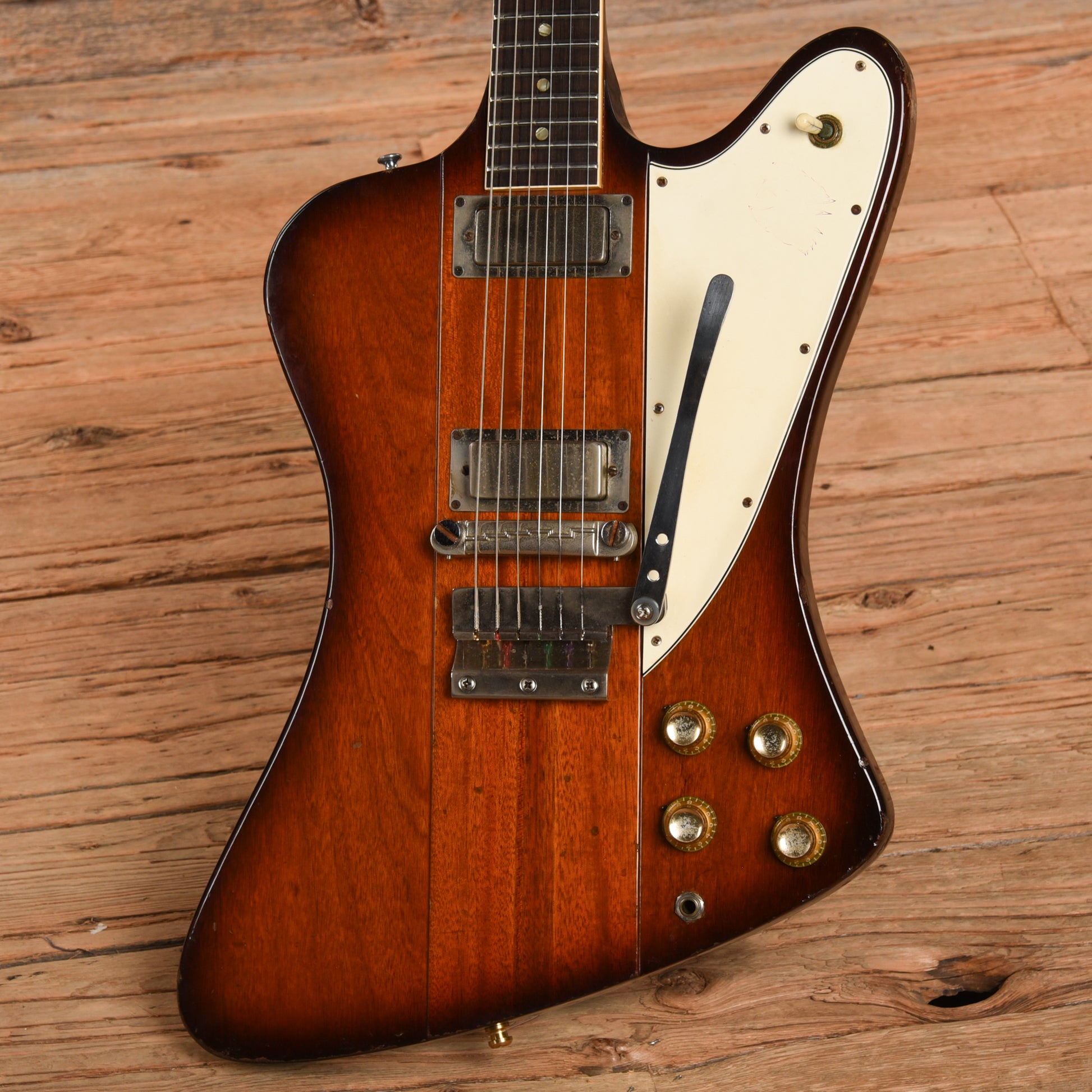 Gibson Firebird III Sunburst 1964 Electric Guitars / Solid Body