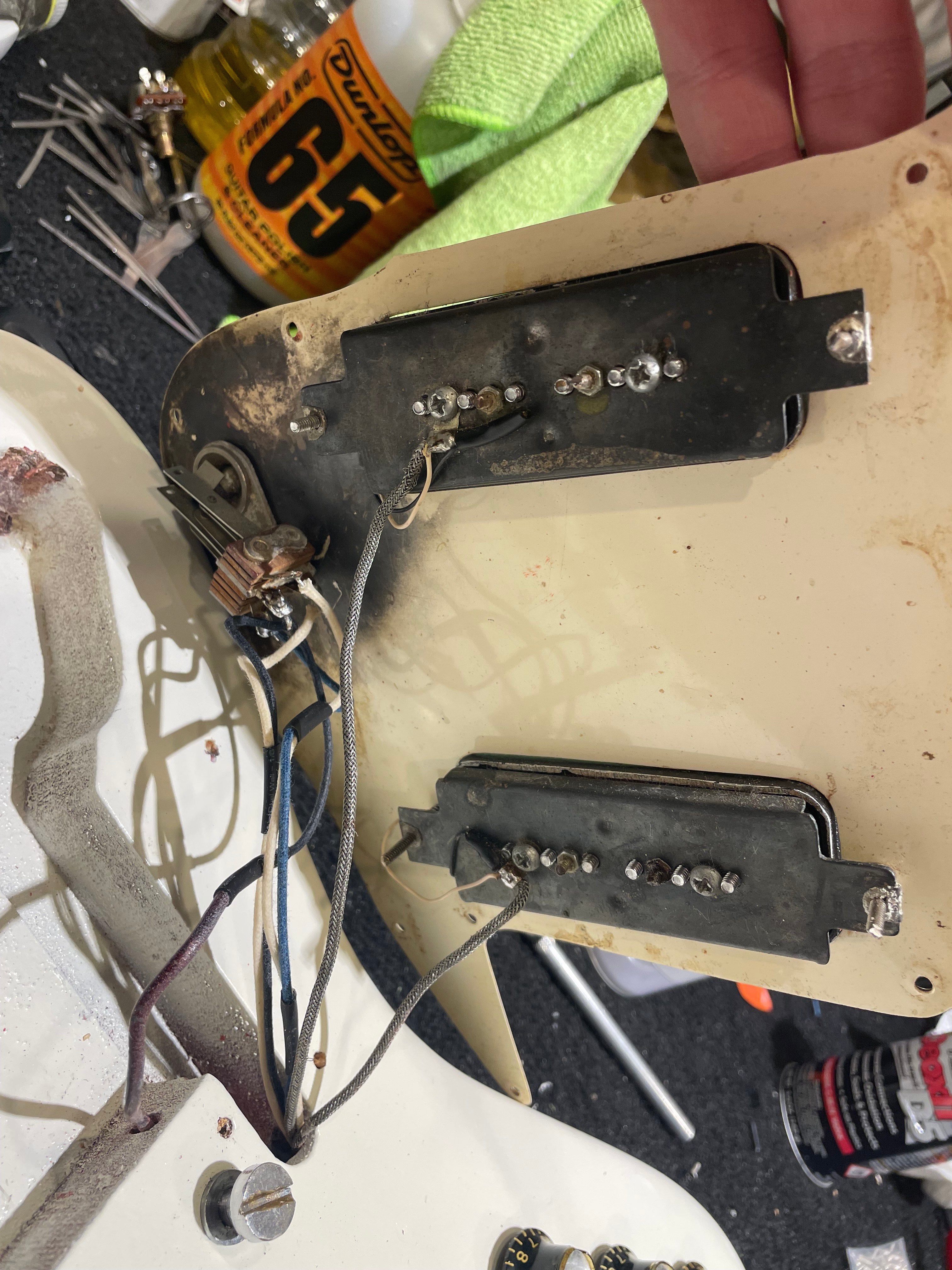Gibson Firebird III White Refin 1967 Electric Guitars / Solid Body