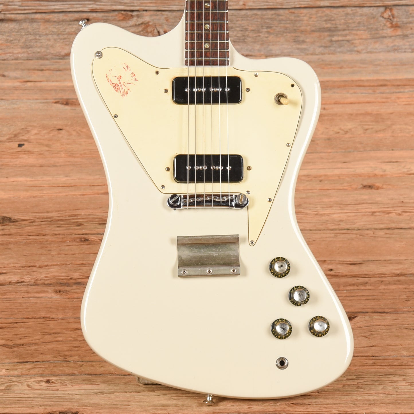 Gibson Firebird III White Refin 1967 Electric Guitars / Solid Body