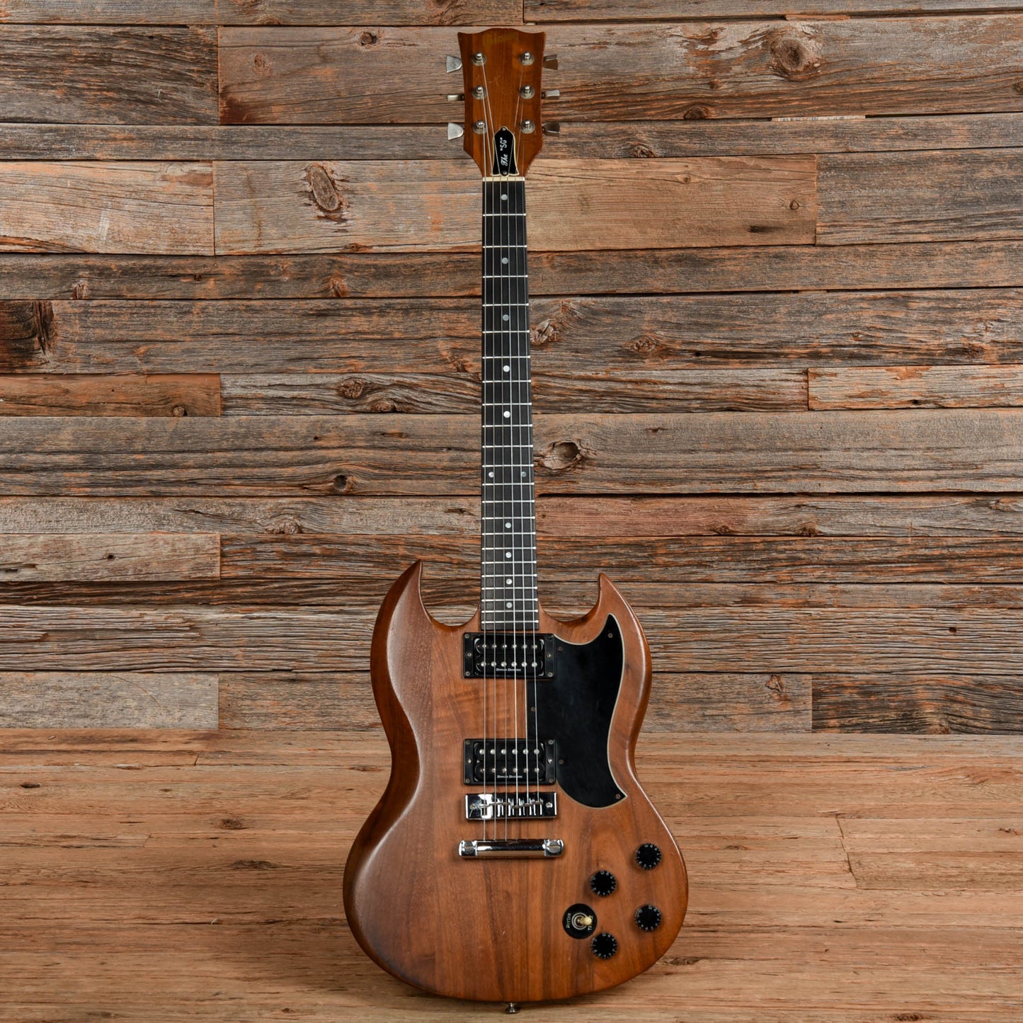 Gibson Firebrand "The SG" Standard Walnut 1979 Electric Guitars / Solid Body