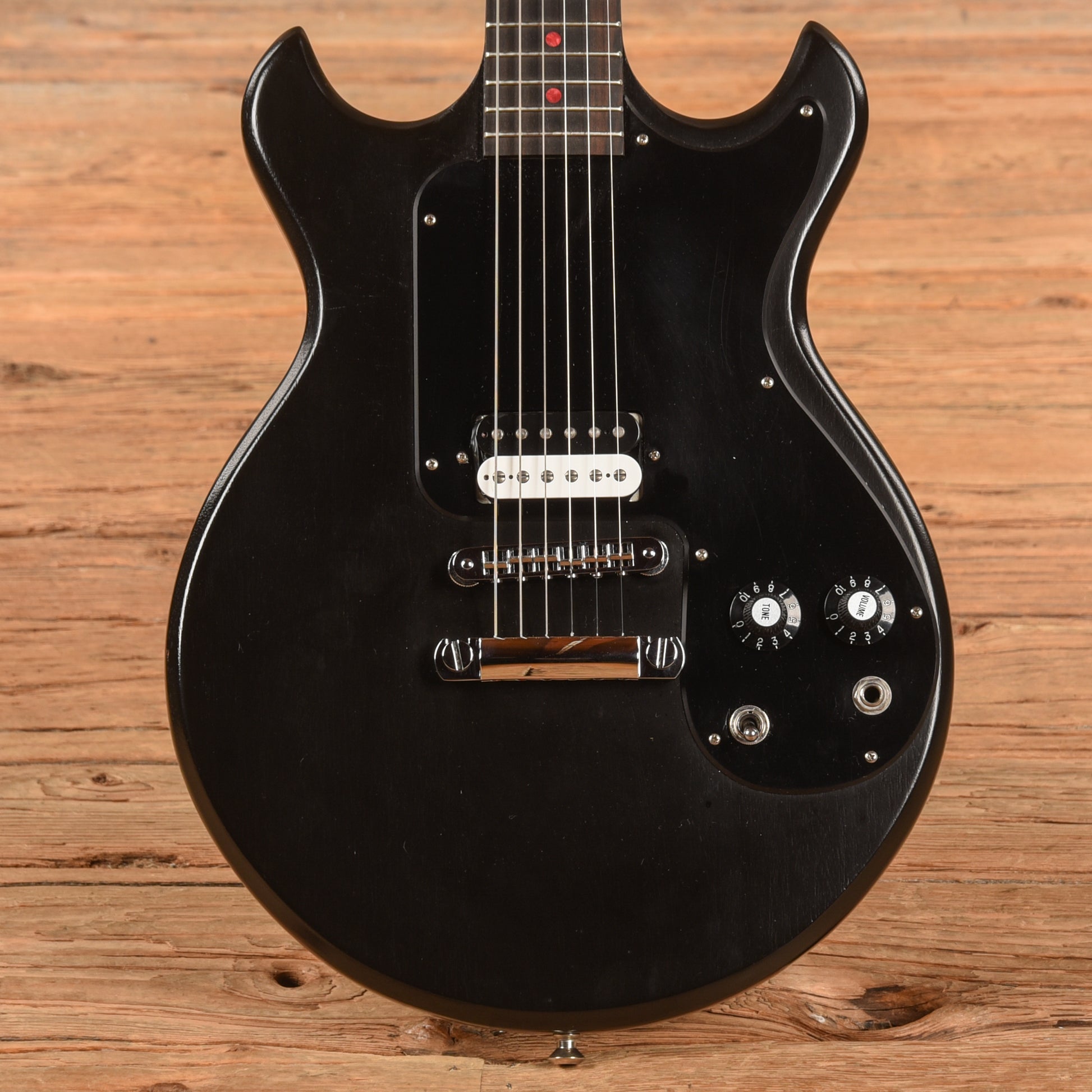 Gibson Joan Jett Signature Blackheart Melody Maker Black 2011 Electric Guitars / Solid Body