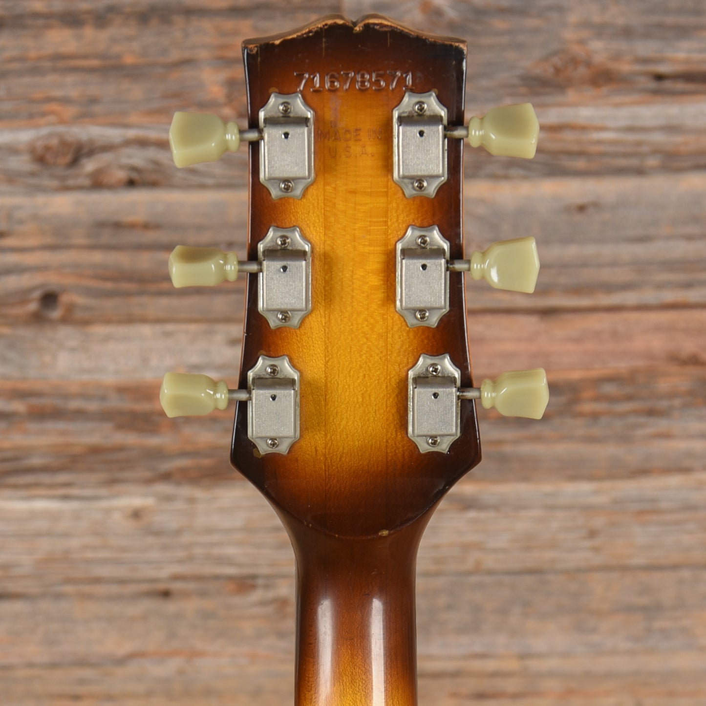 Gibson L-6S Deluxe Sunburst 1978 Electric Guitars / Solid Body