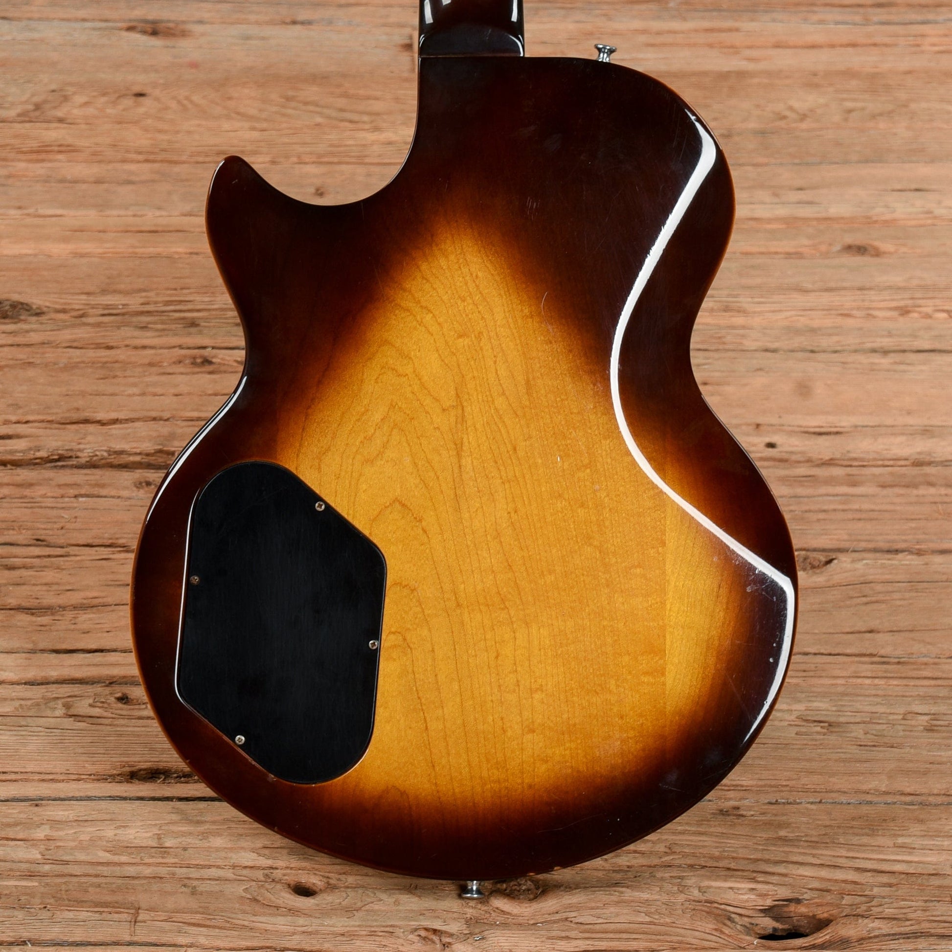 Gibson L-6S Sunburst 1979 Electric Guitars / Solid Body