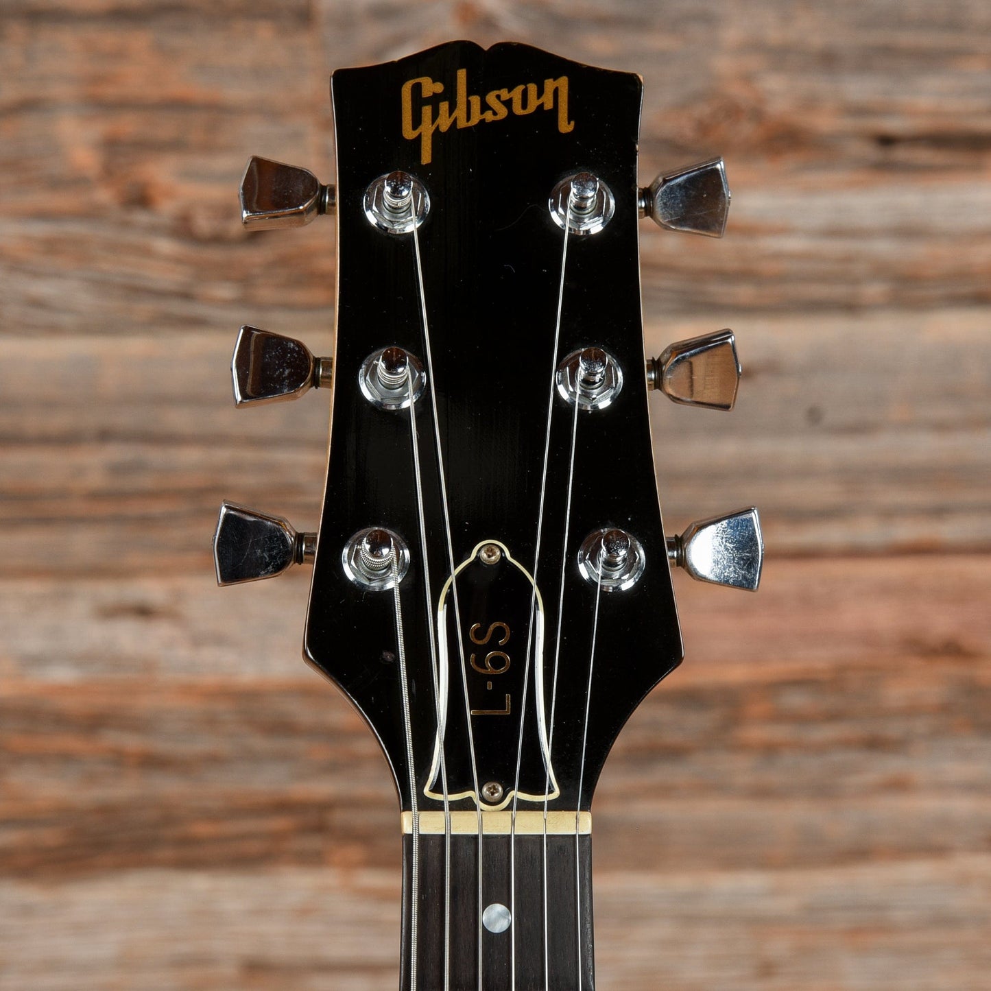 Gibson L-6S Sunburst 1979 Electric Guitars / Solid Body