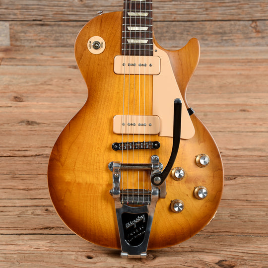 Gibson Les Paul 60s Tribute Honey Burst 2011 Electric Guitars / Solid Body