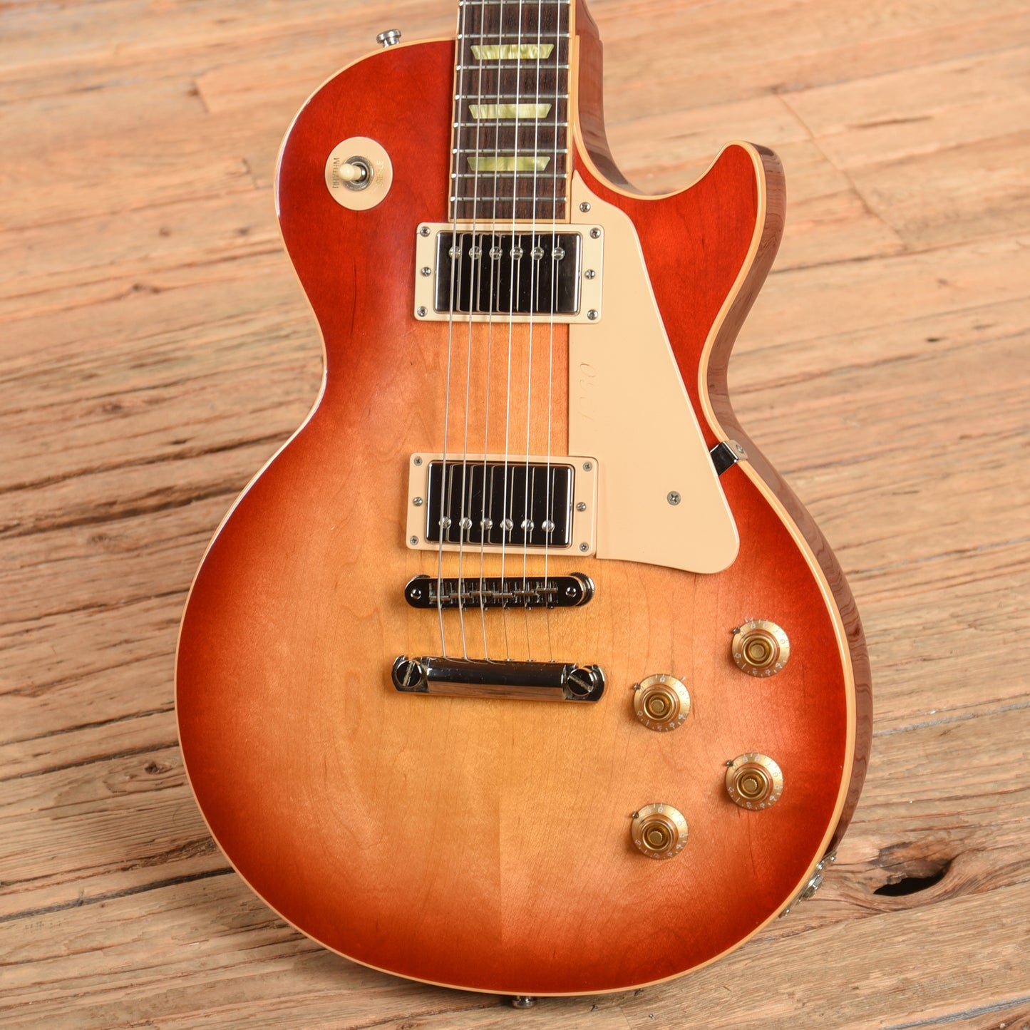 Gibson Les Paul Classic Cherry Sunburst 2007 Electric Guitars / Solid Body