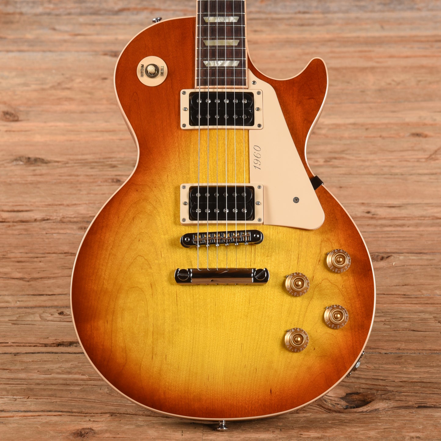 Gibson Les Paul Classic Cherry Sunburst 2011 Electric Guitars / Solid Body