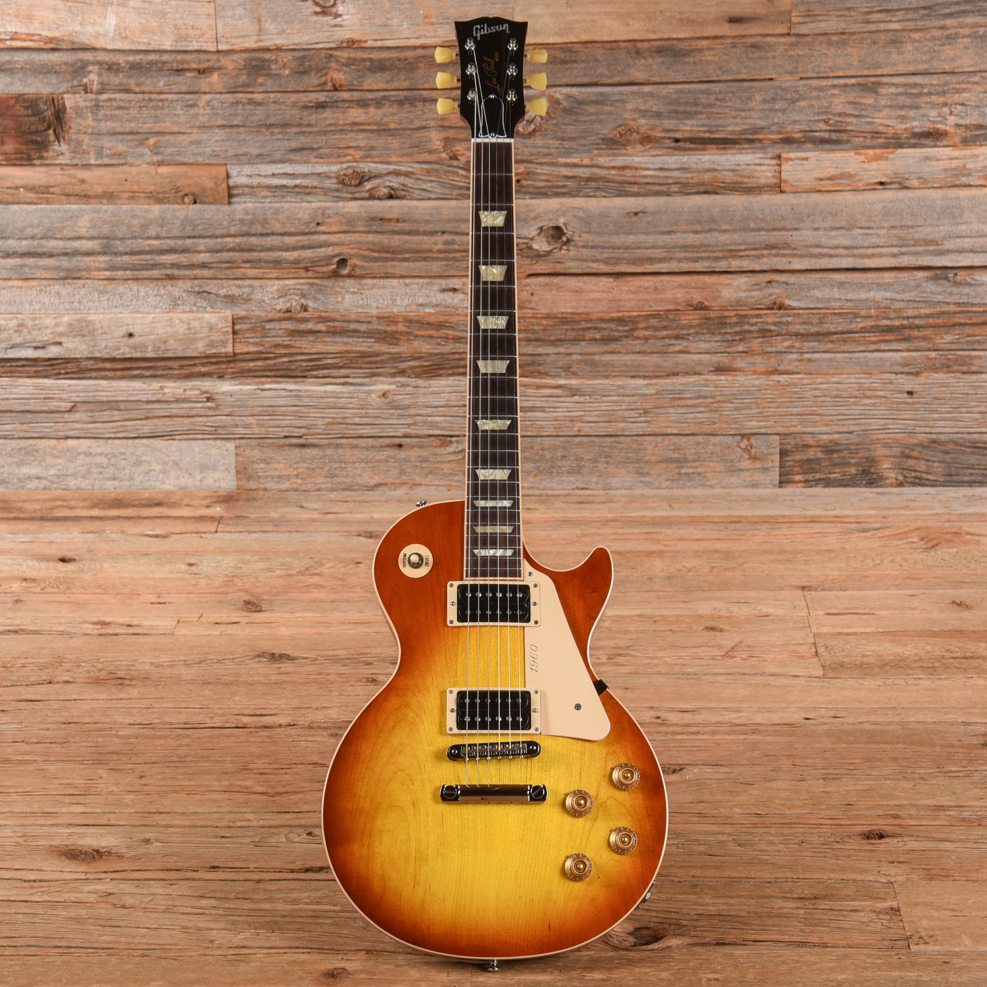 Gibson Les Paul Classic Cherry Sunburst 2011 Electric Guitars / Solid Body