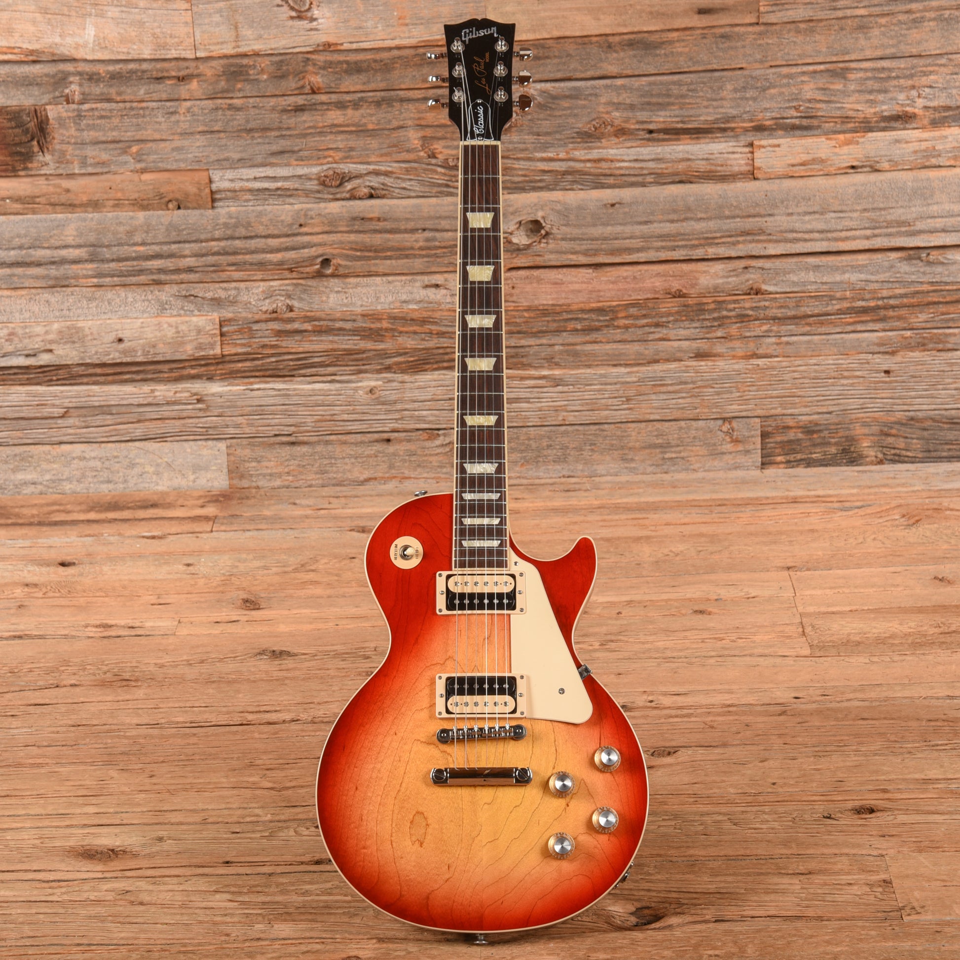 Gibson Les Paul Classic Cherry Sunburst 2022 Electric Guitars / Solid Body