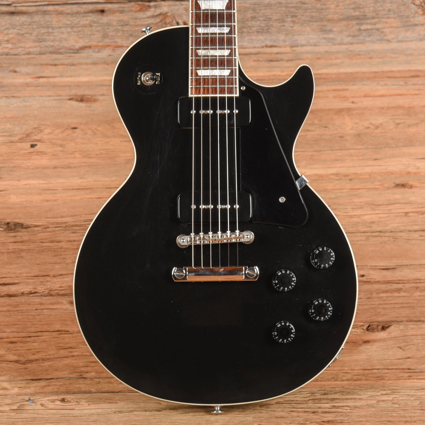 Gibson Les Paul Classic Ebony 2019 Electric Guitars / Solid Body