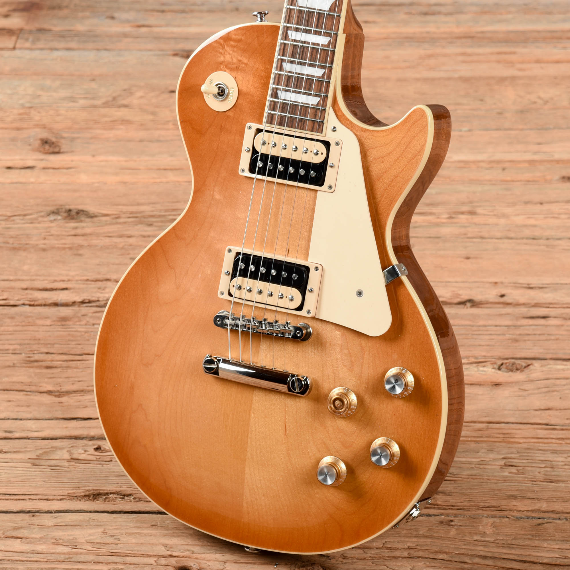 Gibson Les Paul Classic Honeyburst 2023 Electric Guitars / Solid Body