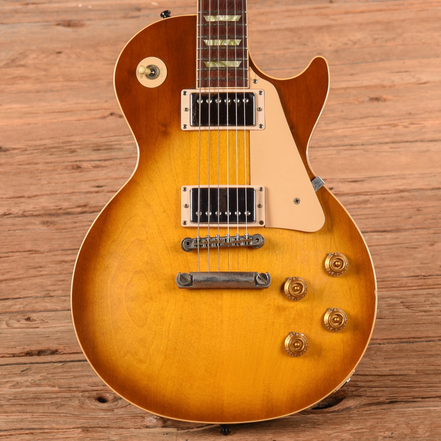 Gibson Les Paul Classic Sunburst 2007 Electric Guitars / Solid Body